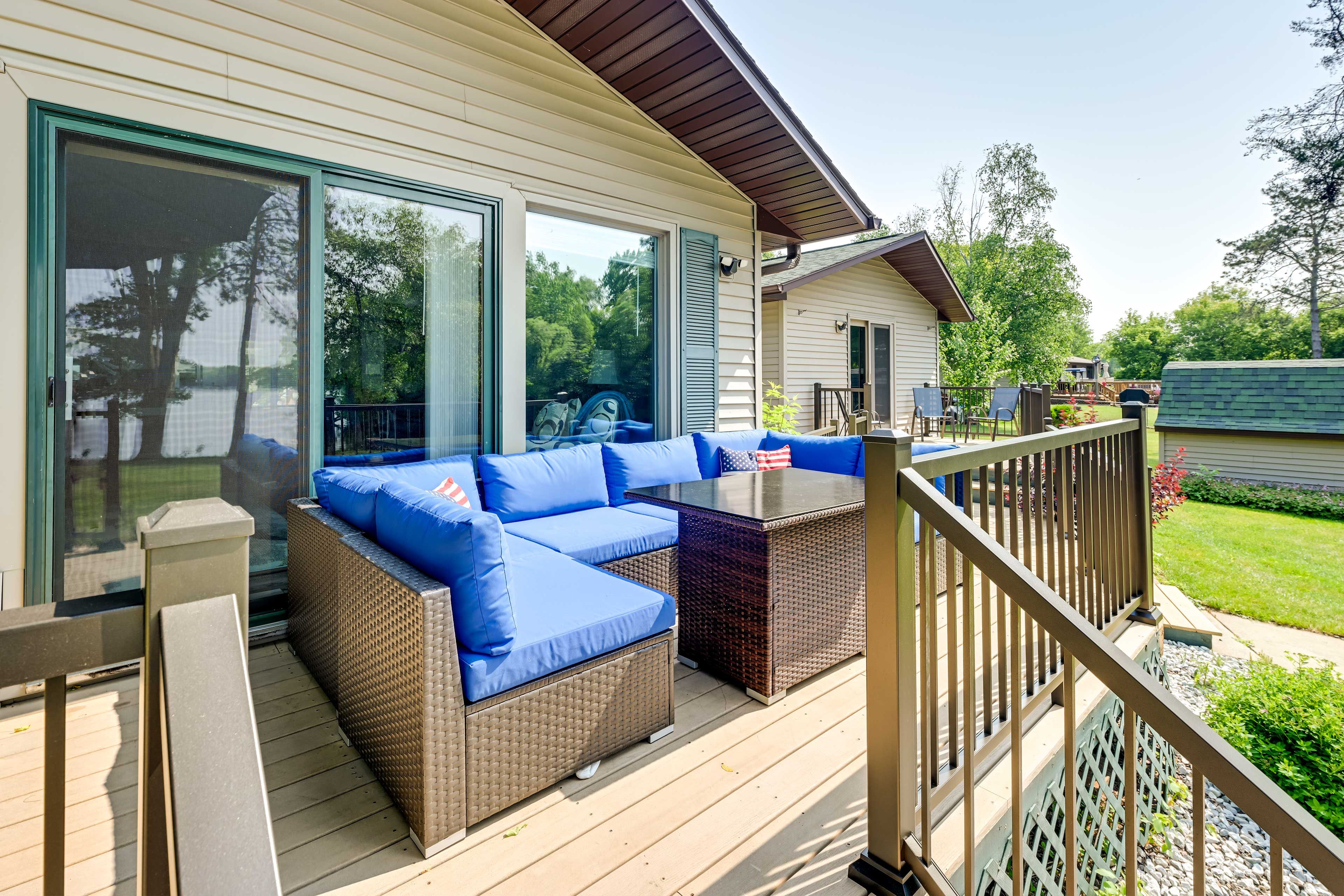 Private Deck | Lounge Area | Lake Views
