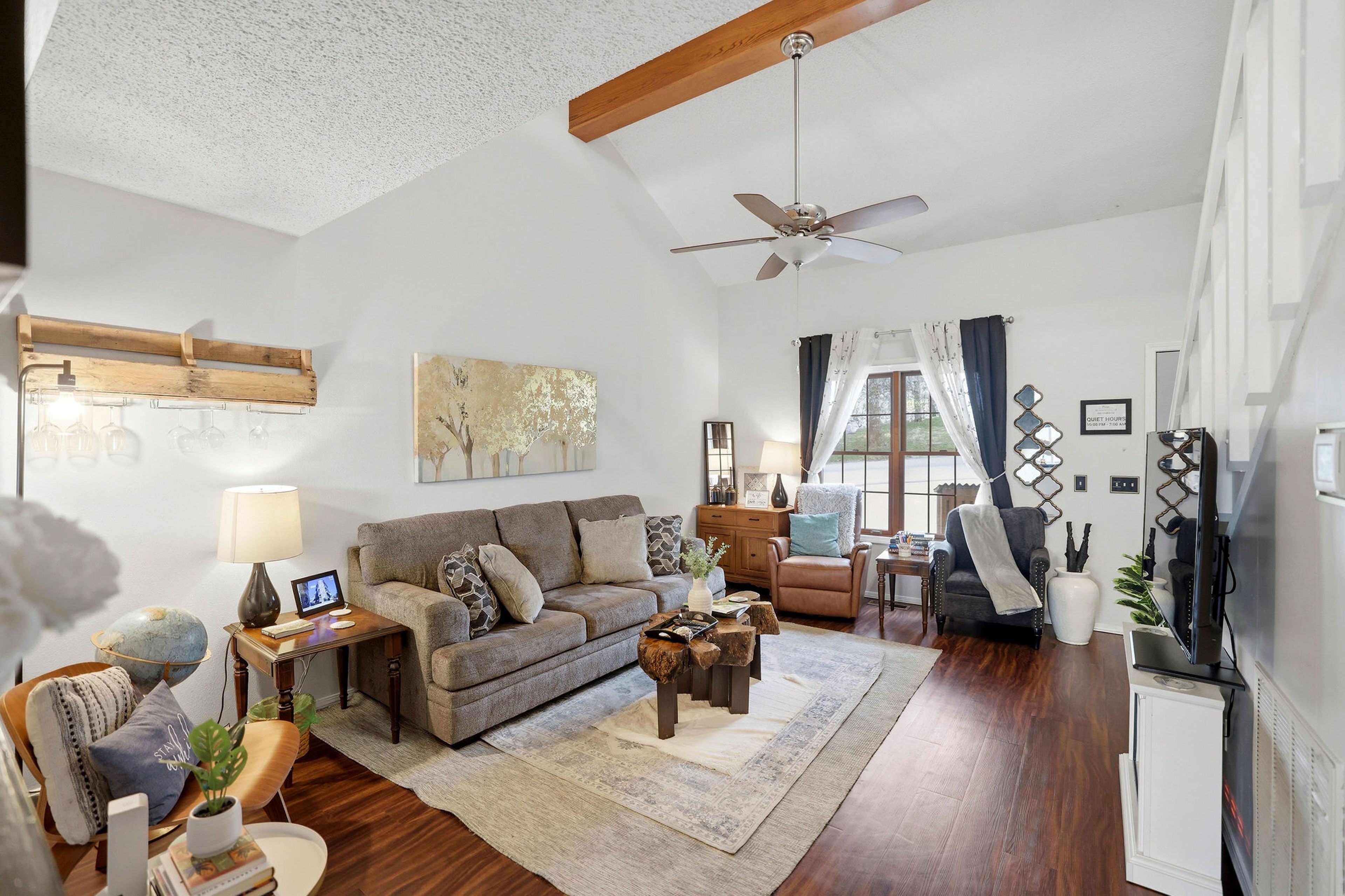 Holiday Island Vacation Rental | 2BR | 2.5BA | 1,000 Sq Ft | Step-Free Access