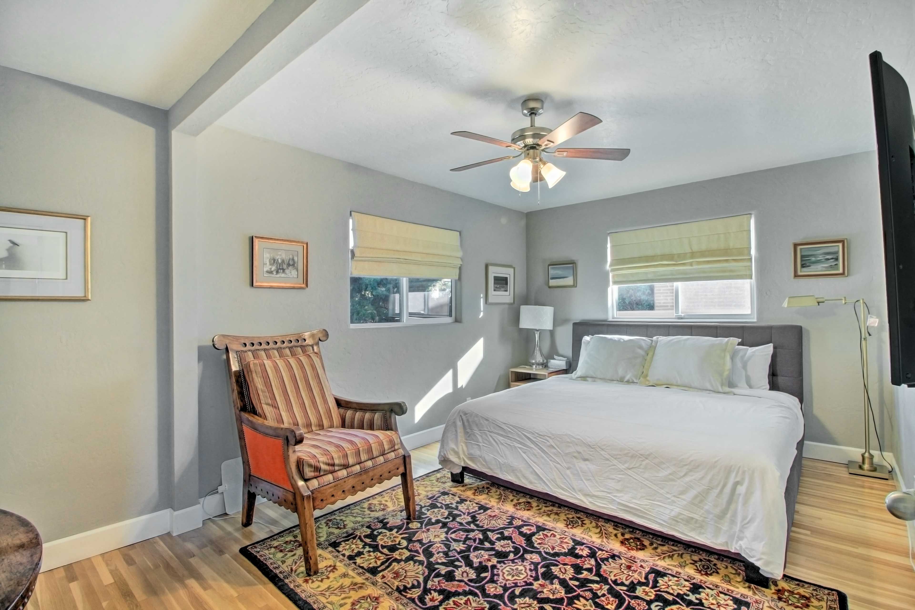 Bedroom 1 | King Bed | Linens Provided | Smart TV