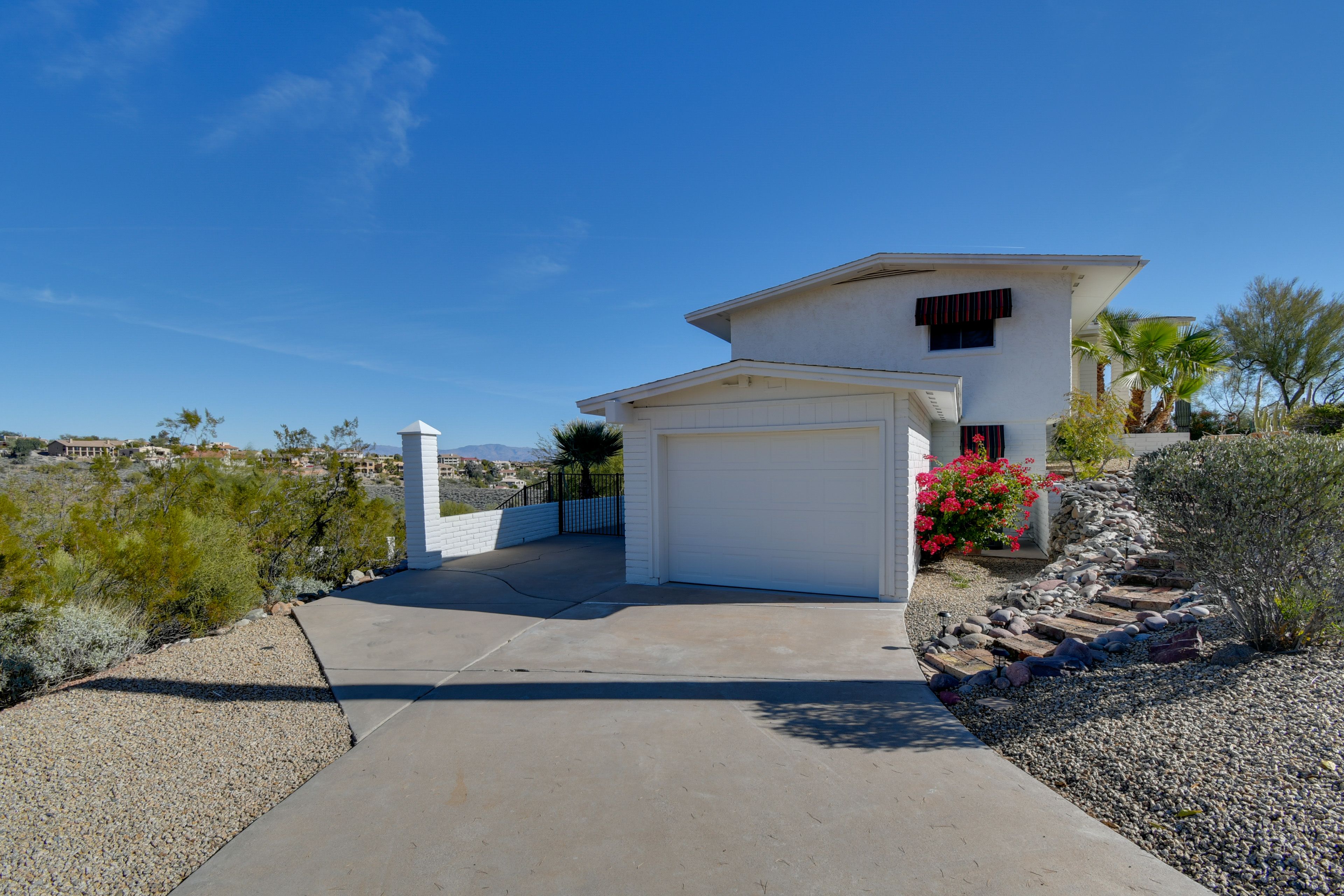 Parking | Garage (1 Vehicle) | Driveway (3 Vehicles) | Street Parking