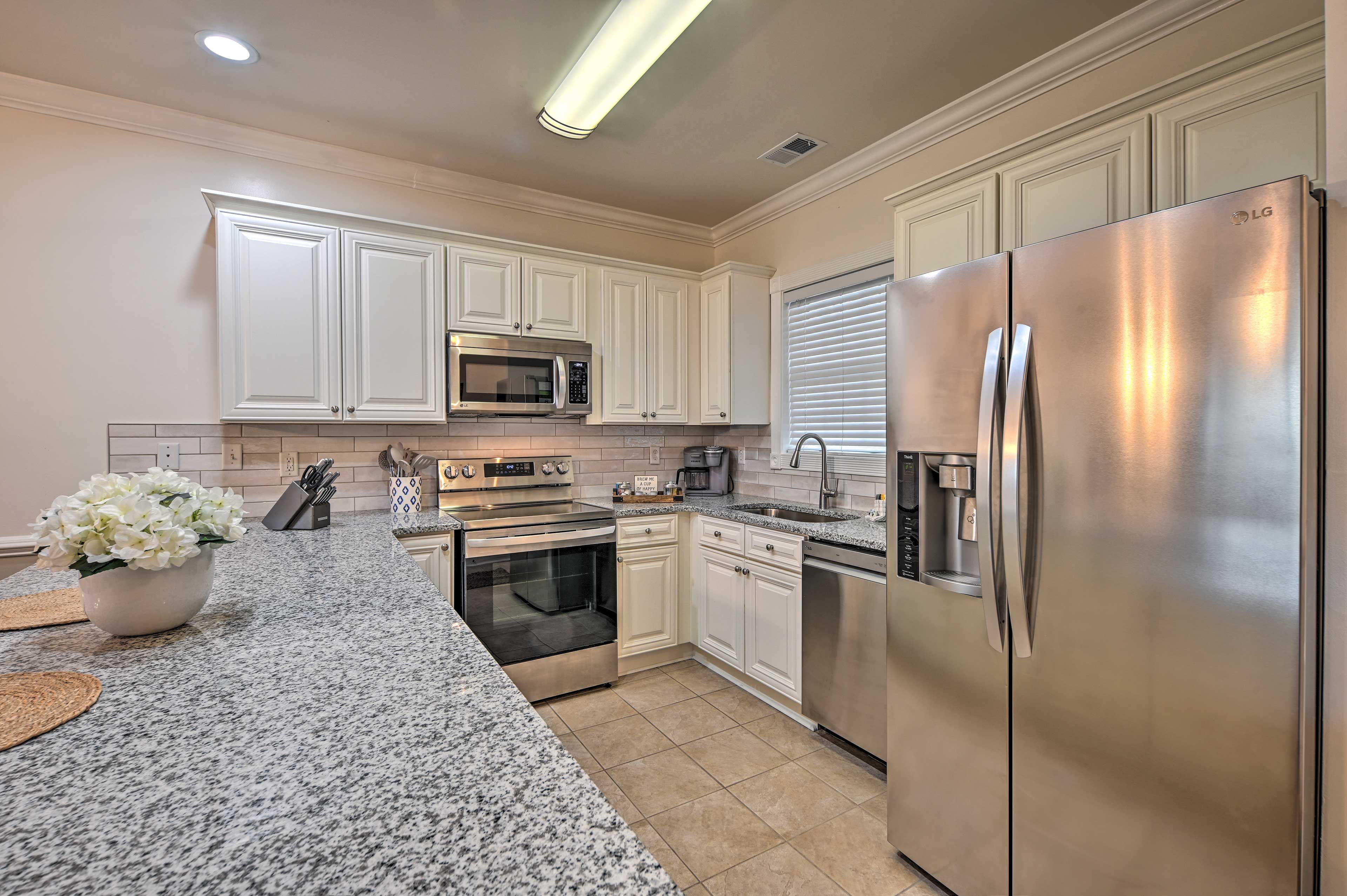 Kitchen | 1,170 Sq Ft