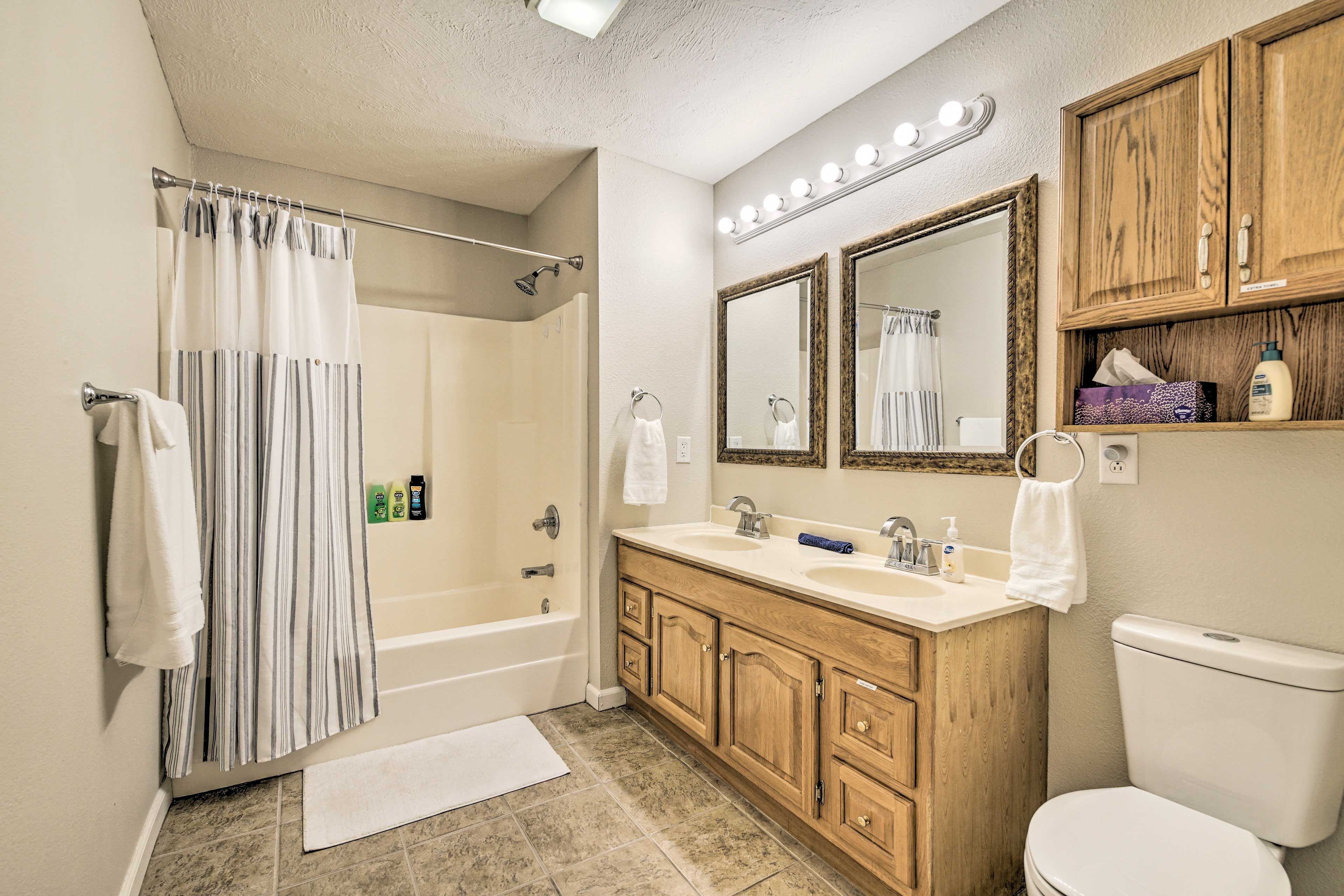 En-Suite Bathroom