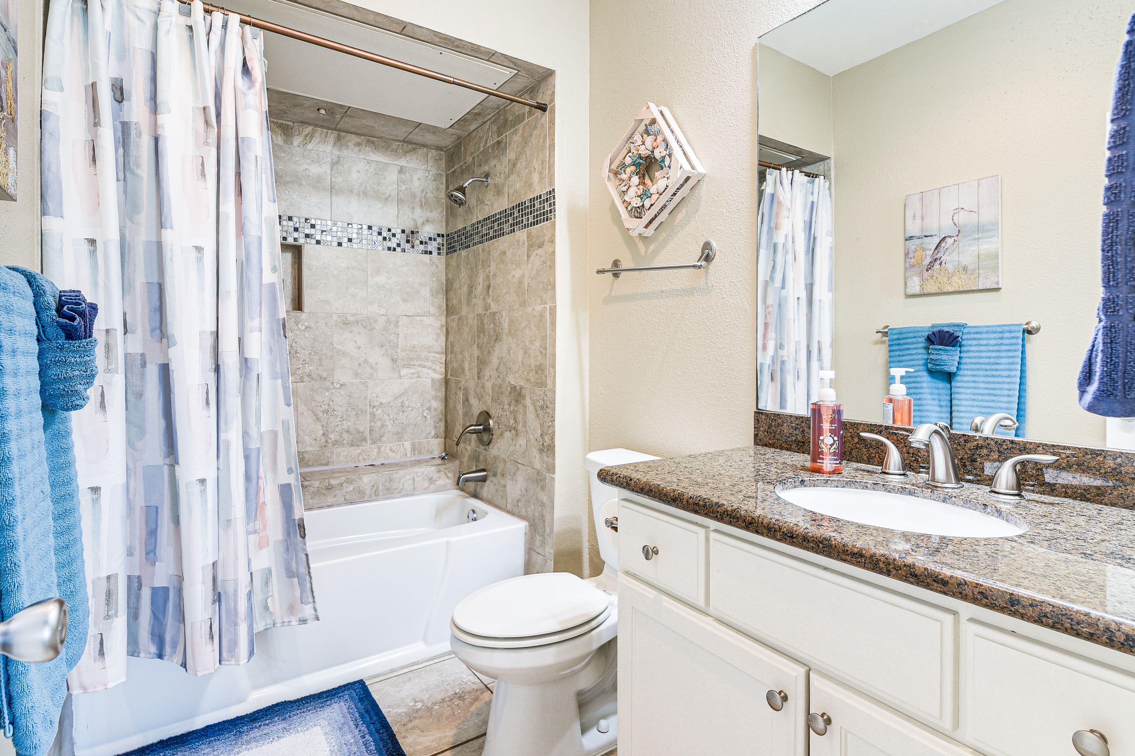 Bathroom | Towels Provided | Complimentary Toiletries