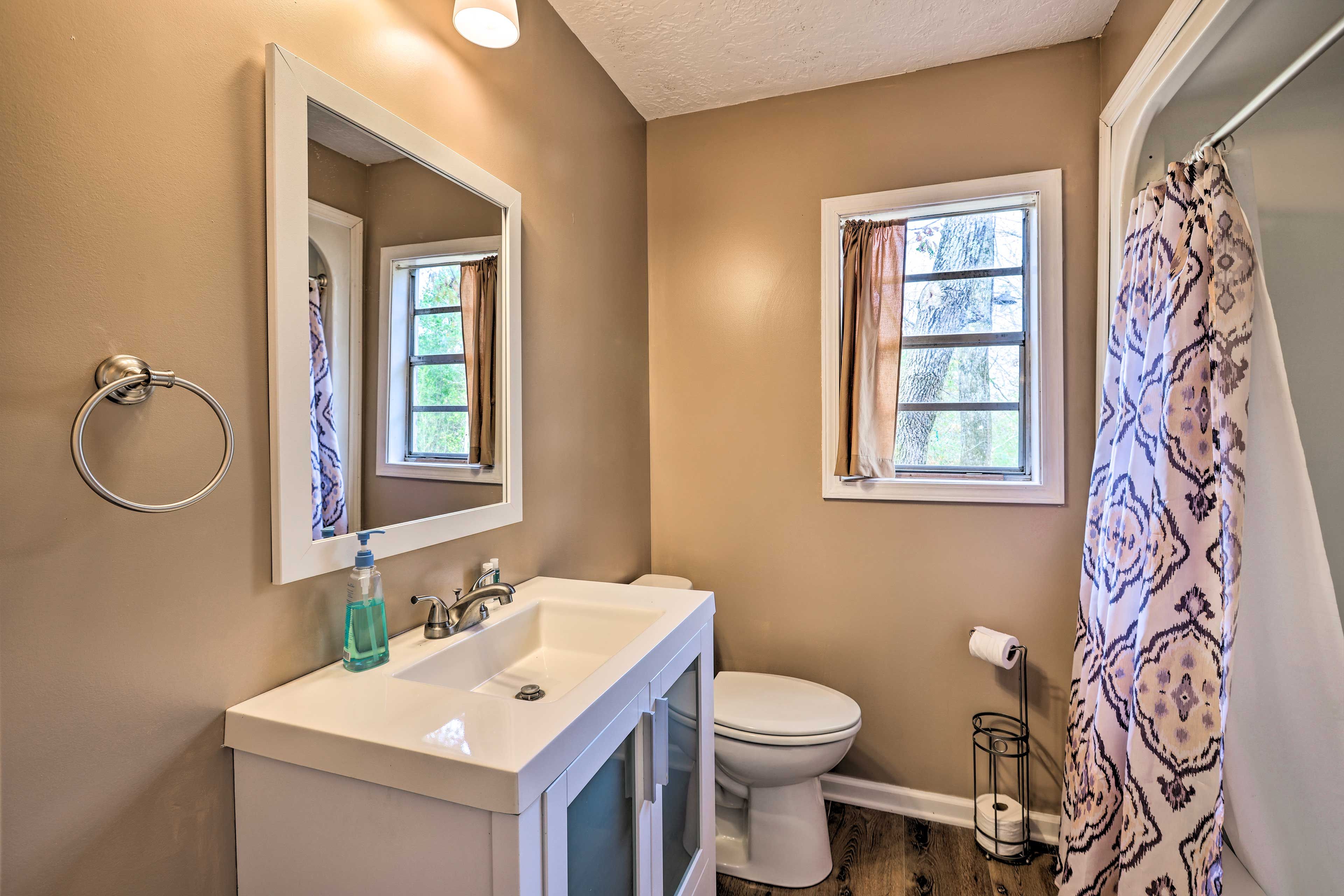 En-Suite Bathroom | Hair Dryer
