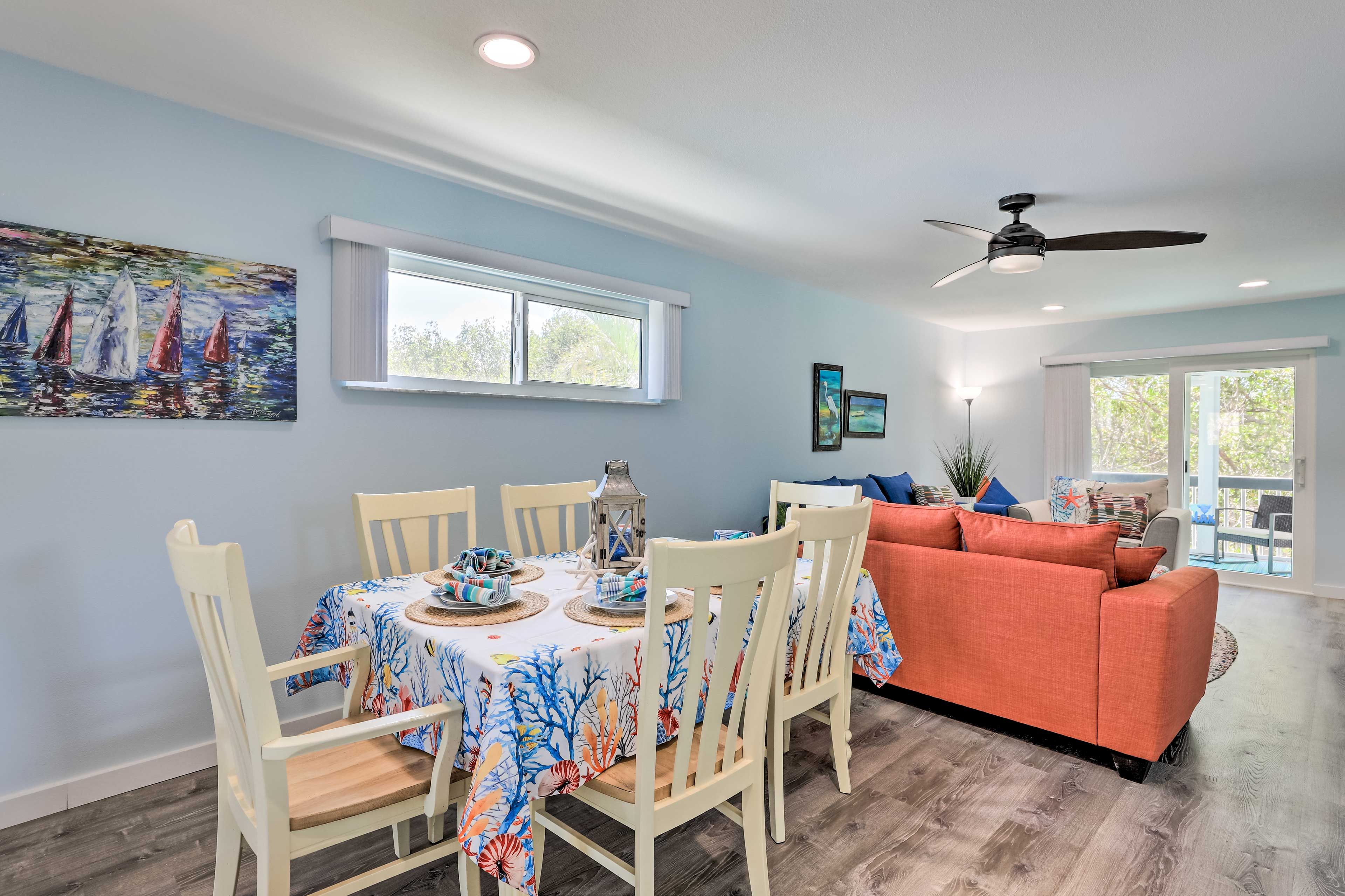 Dining Area | Ceiling Fans | Full Kitchen | Cooking Basics