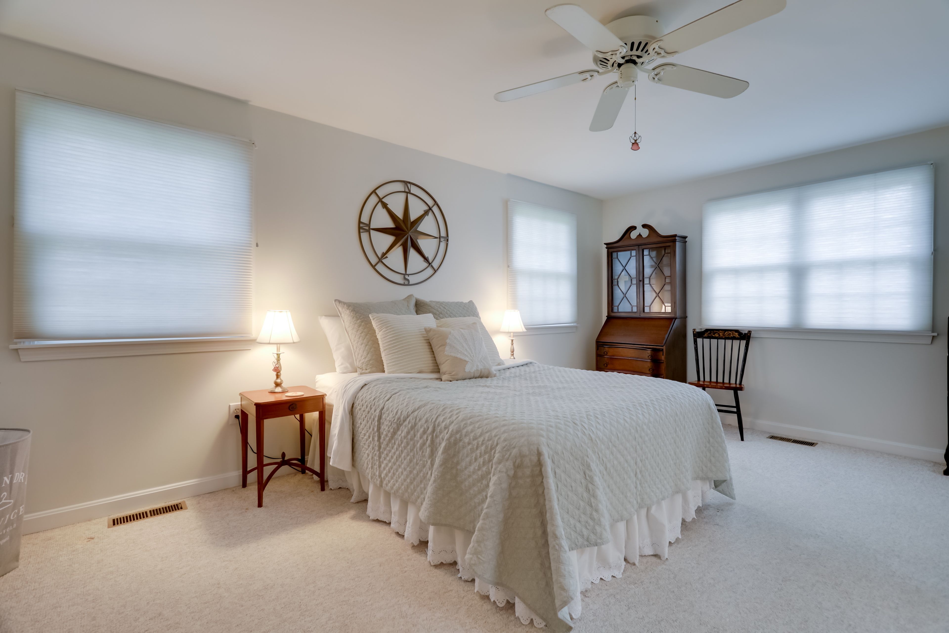 Bedroom 1 | Queen Bed | En-Suite Bathroom