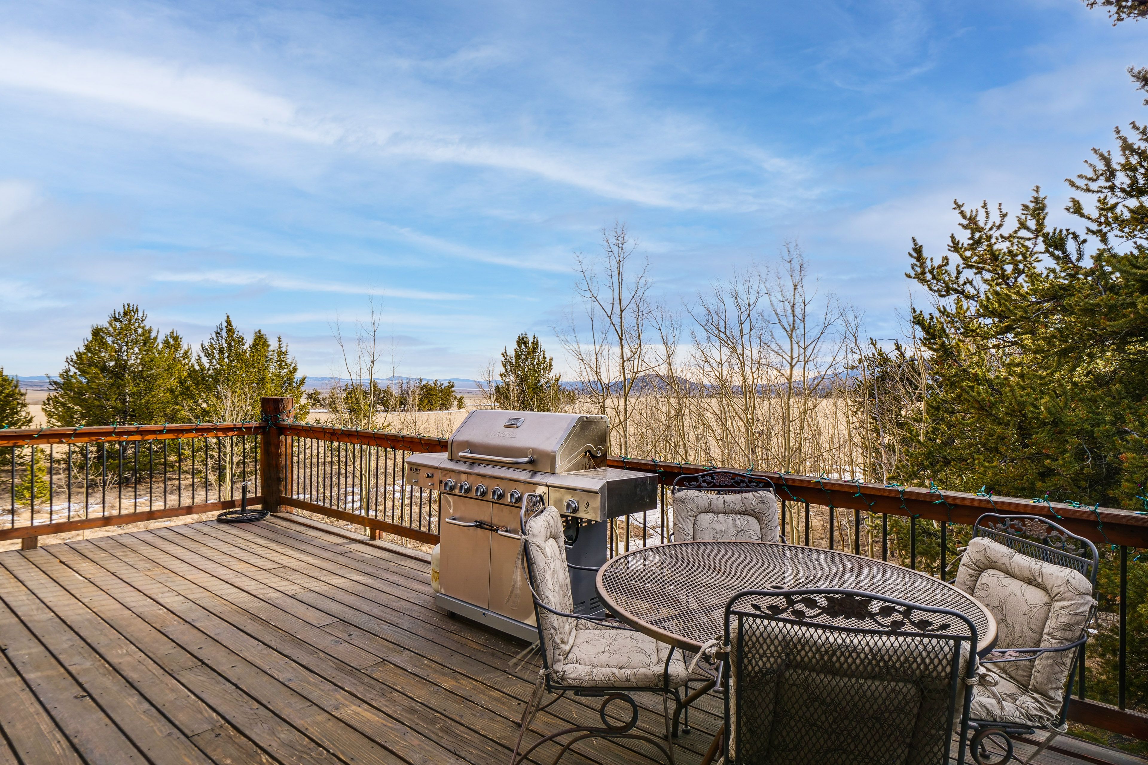 Balcony | Gas Grill | 2.5 Private Acreage