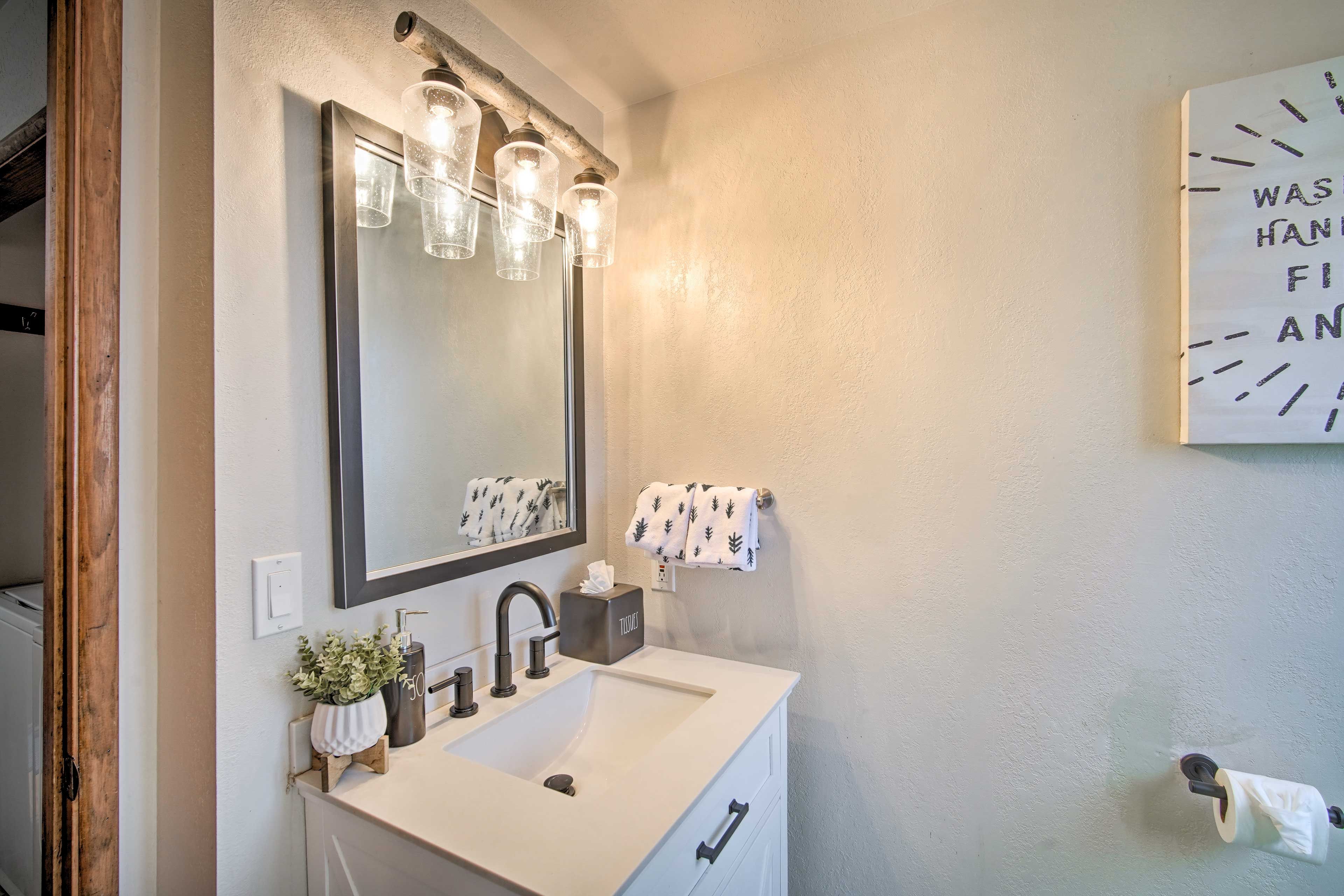 Bathroom | Complimentary Toiletries