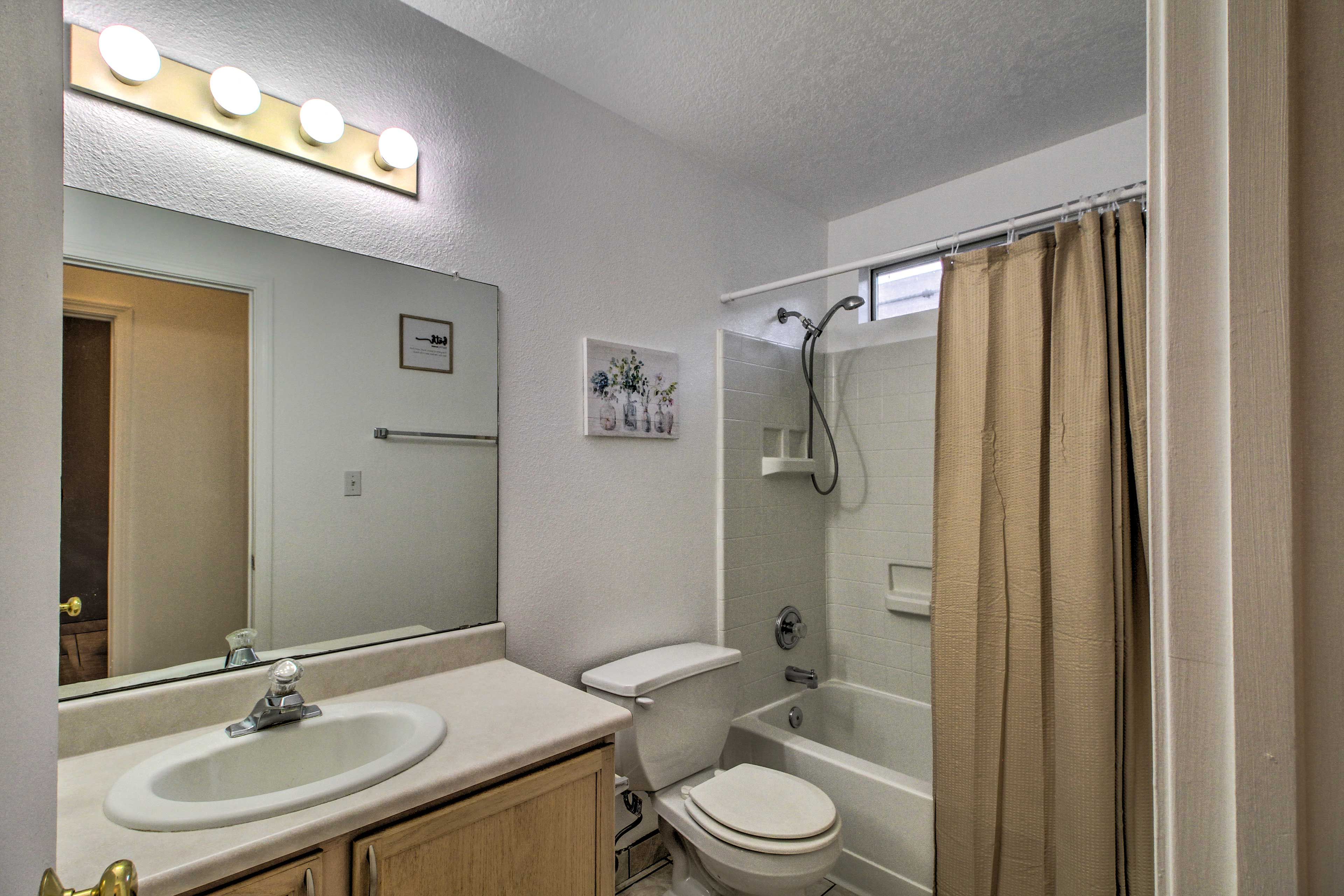 Full Bathroom