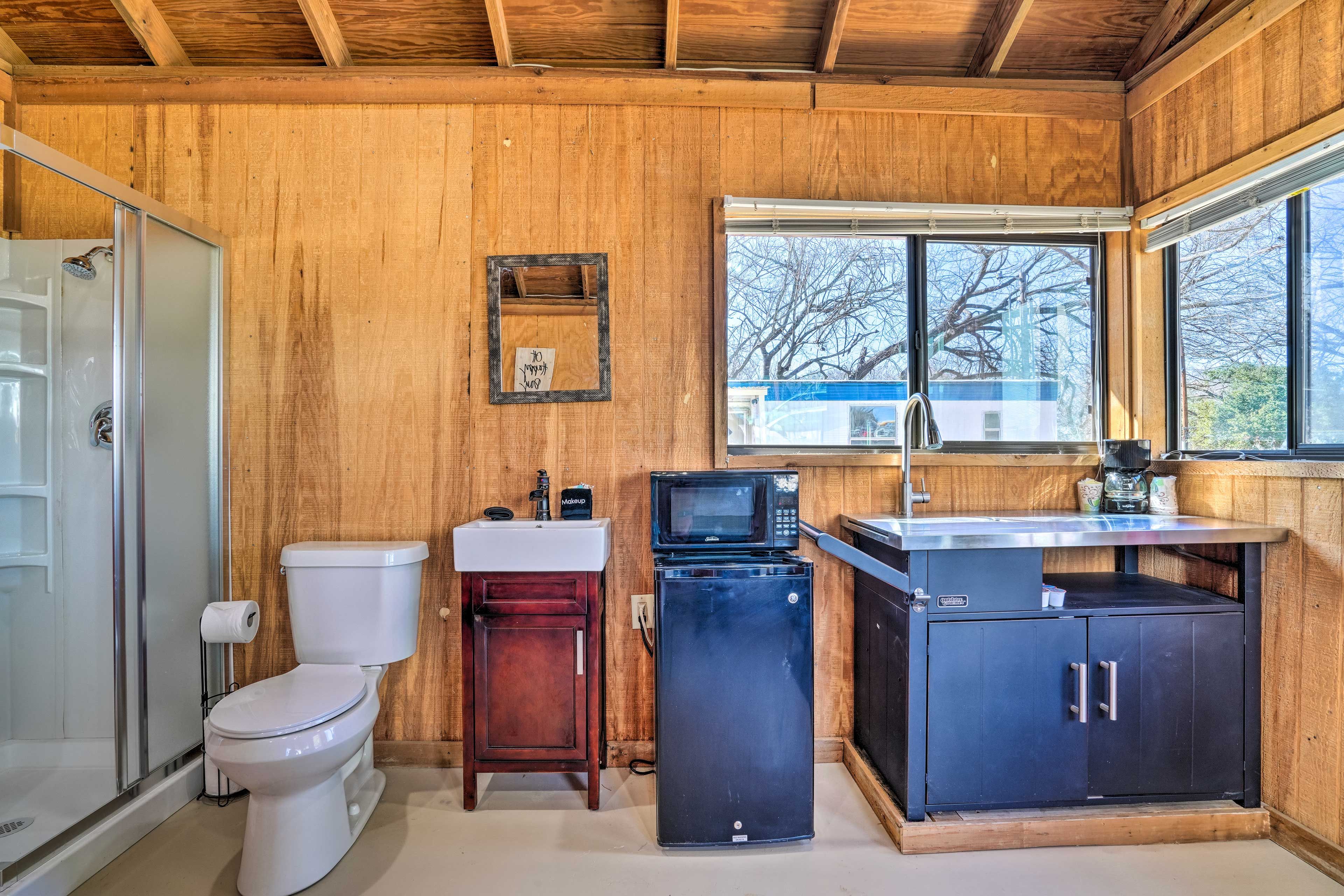 Walk-In Shower | Complimentary Toiletries