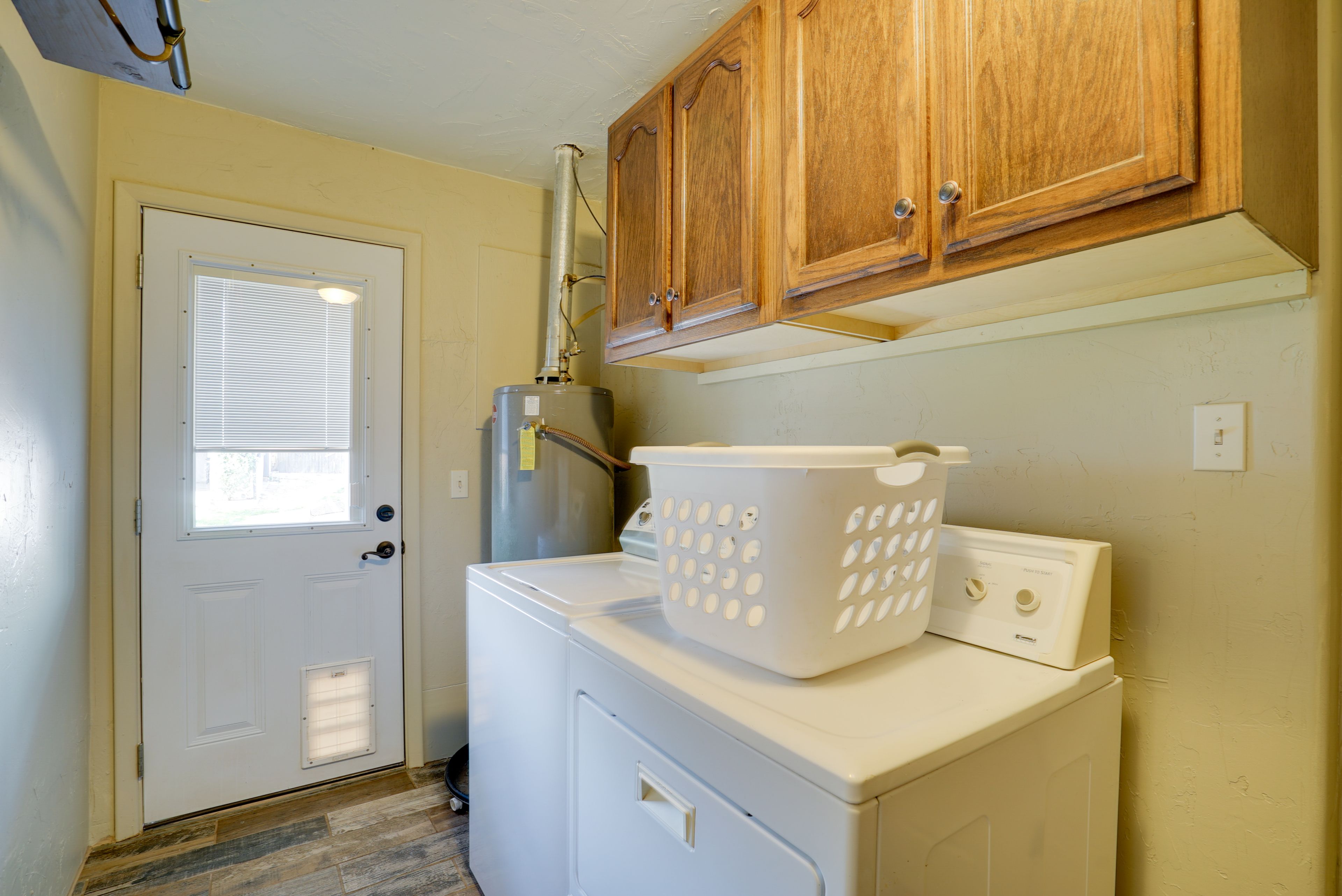 Laundry Area | Washer/Dryer | Iron/Board | Hangers | Trash Bags/Paper Towels