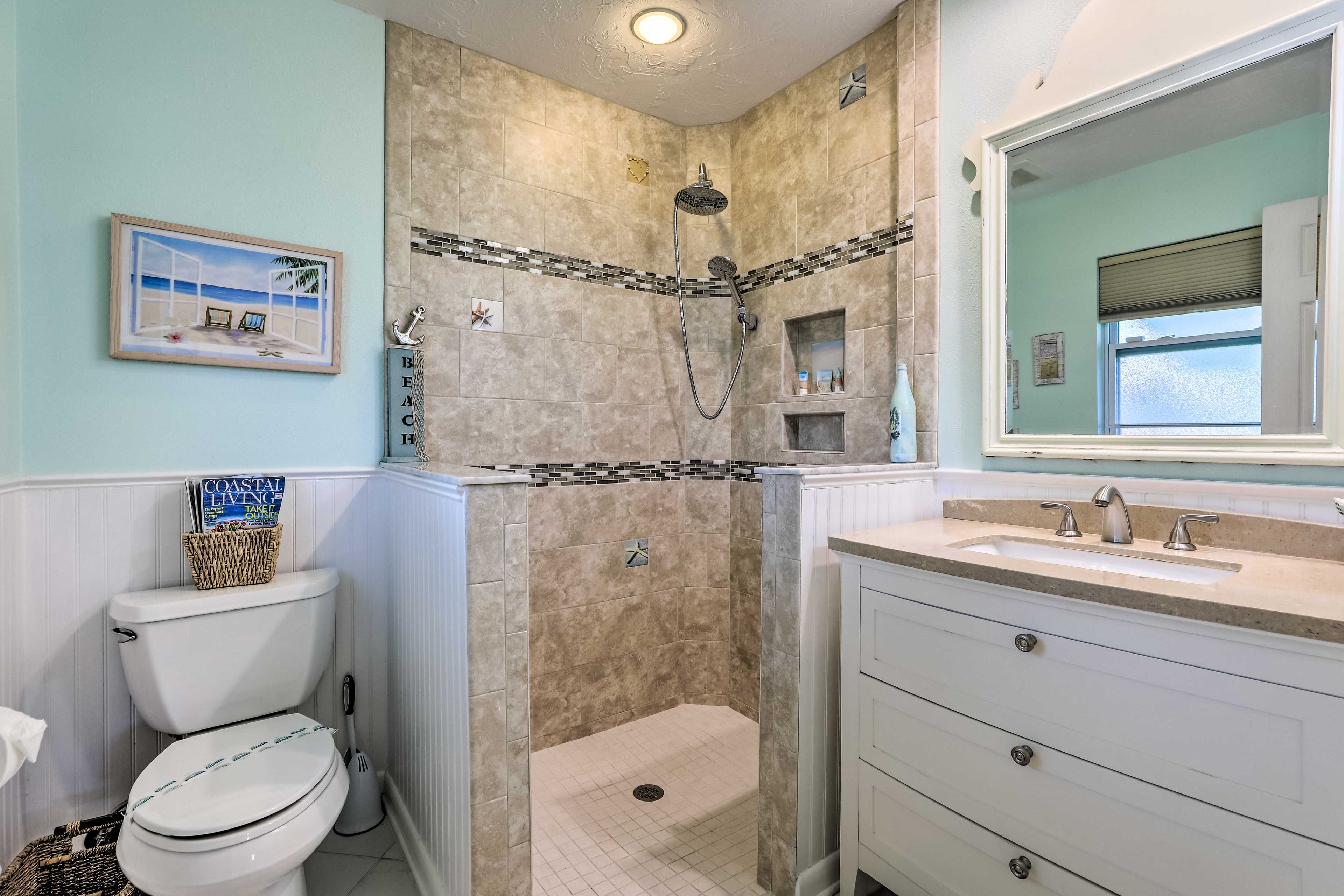 Full Bathroom | Complimentary Toiletries | Hair Dryer | Towels & Linens