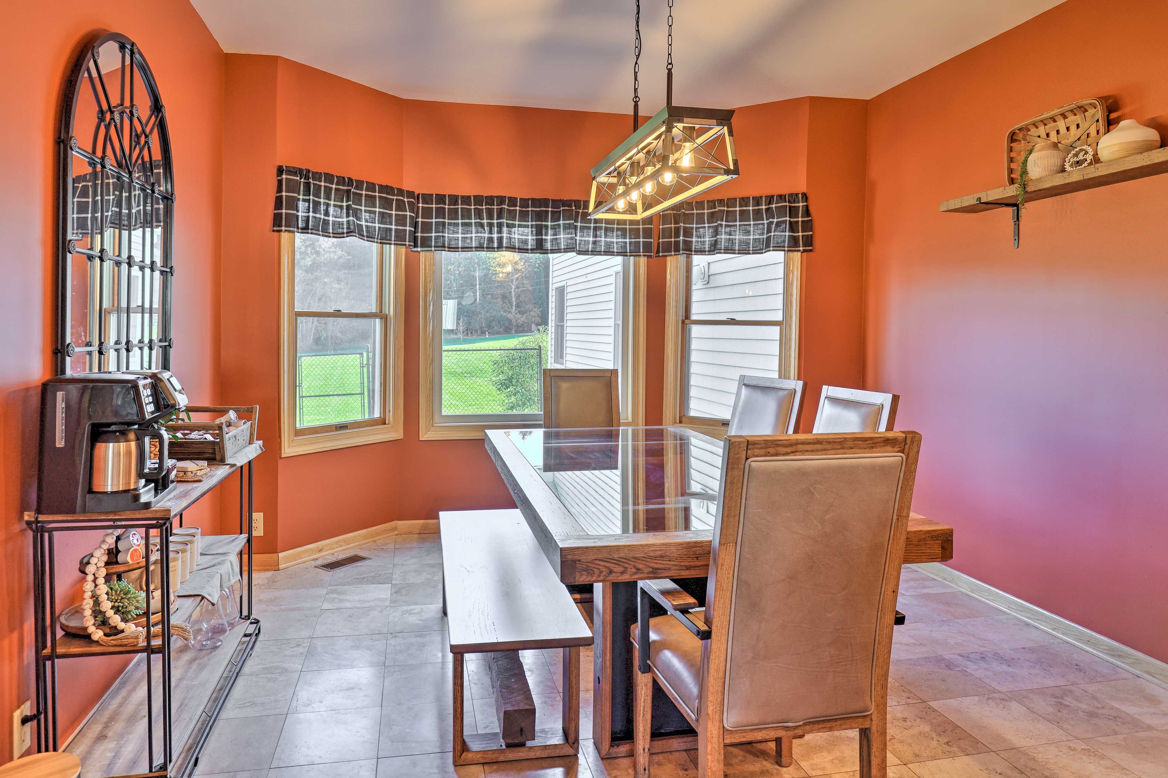 Dining Area | Dishware & Flatware Provided | Coffee Bar