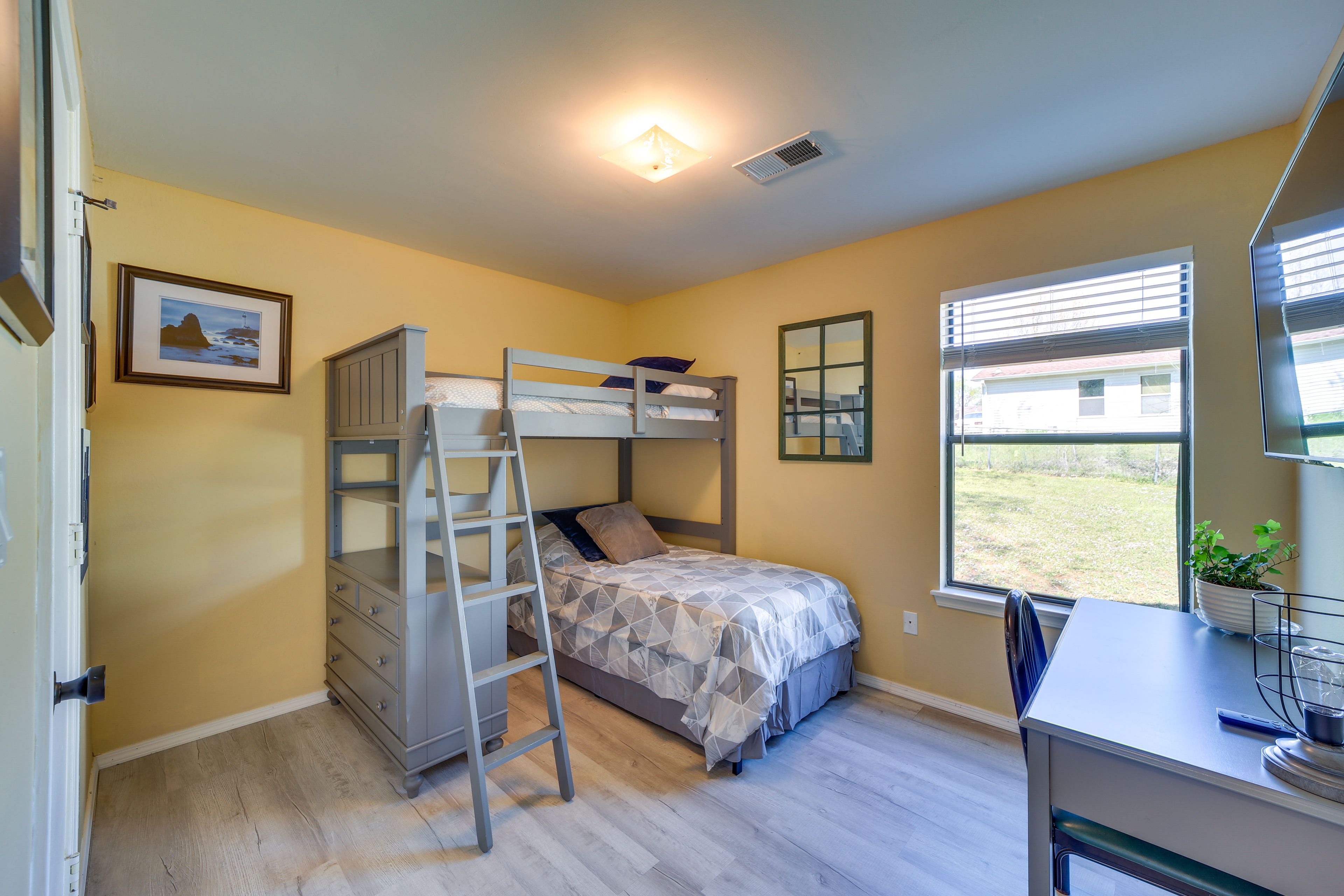 Bedroom 2 | Twin Bunk Bed w/ Twin Trundle | Smart TV