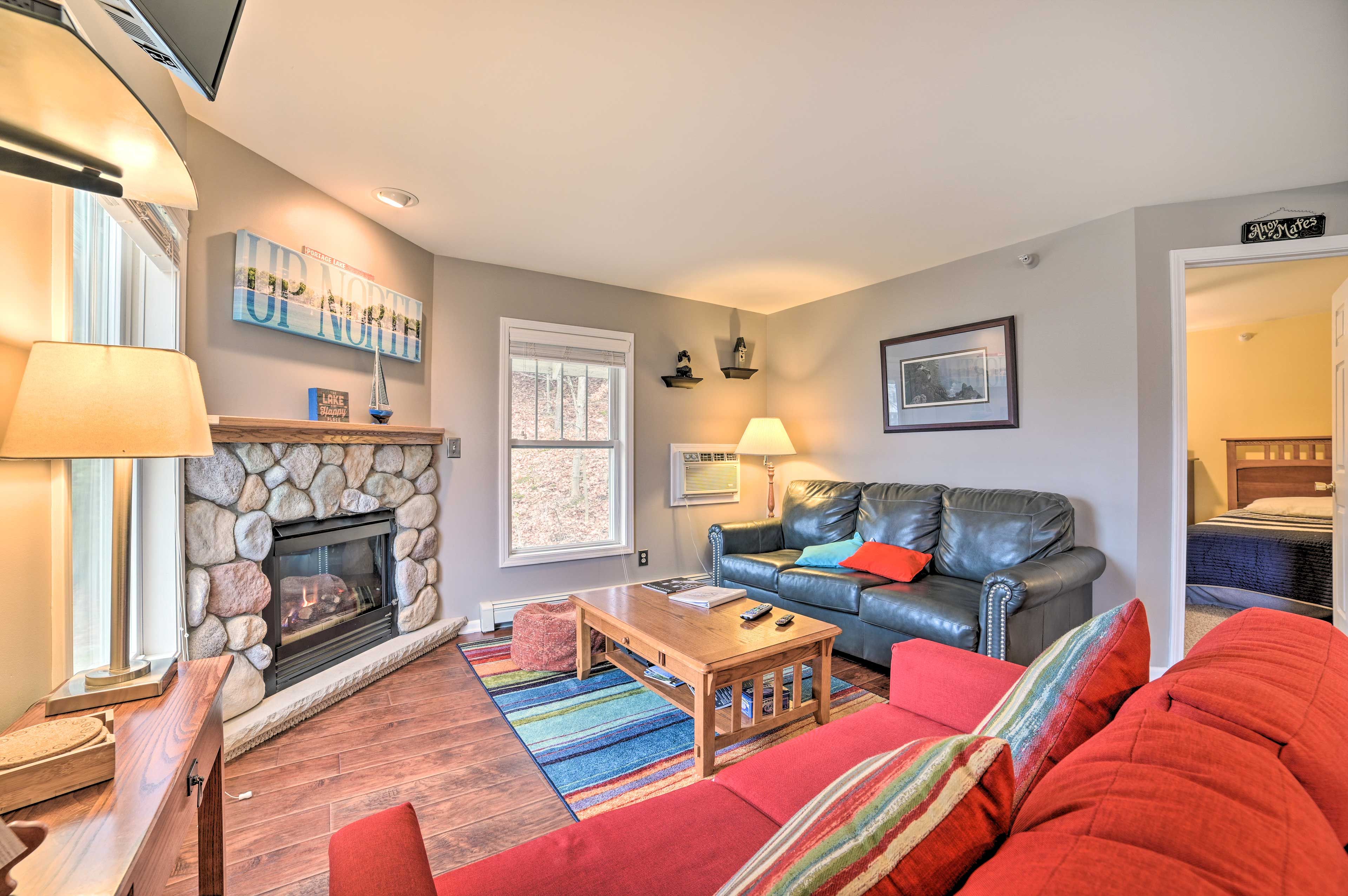 Living Room | Window A/C Units | Electric Heating