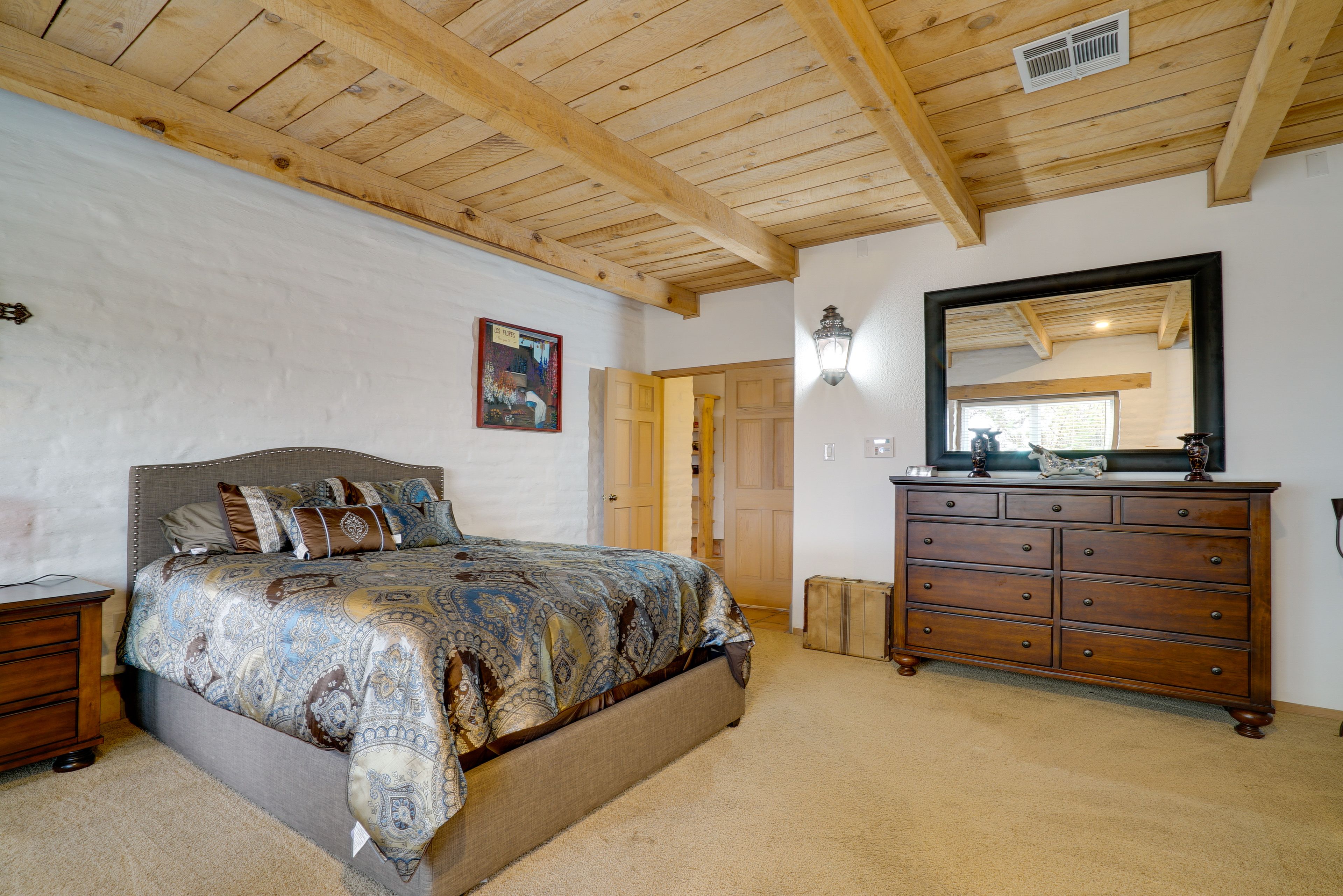 Bedroom 1 | Queen Bed | En-Suite Bathroom | Fireplace