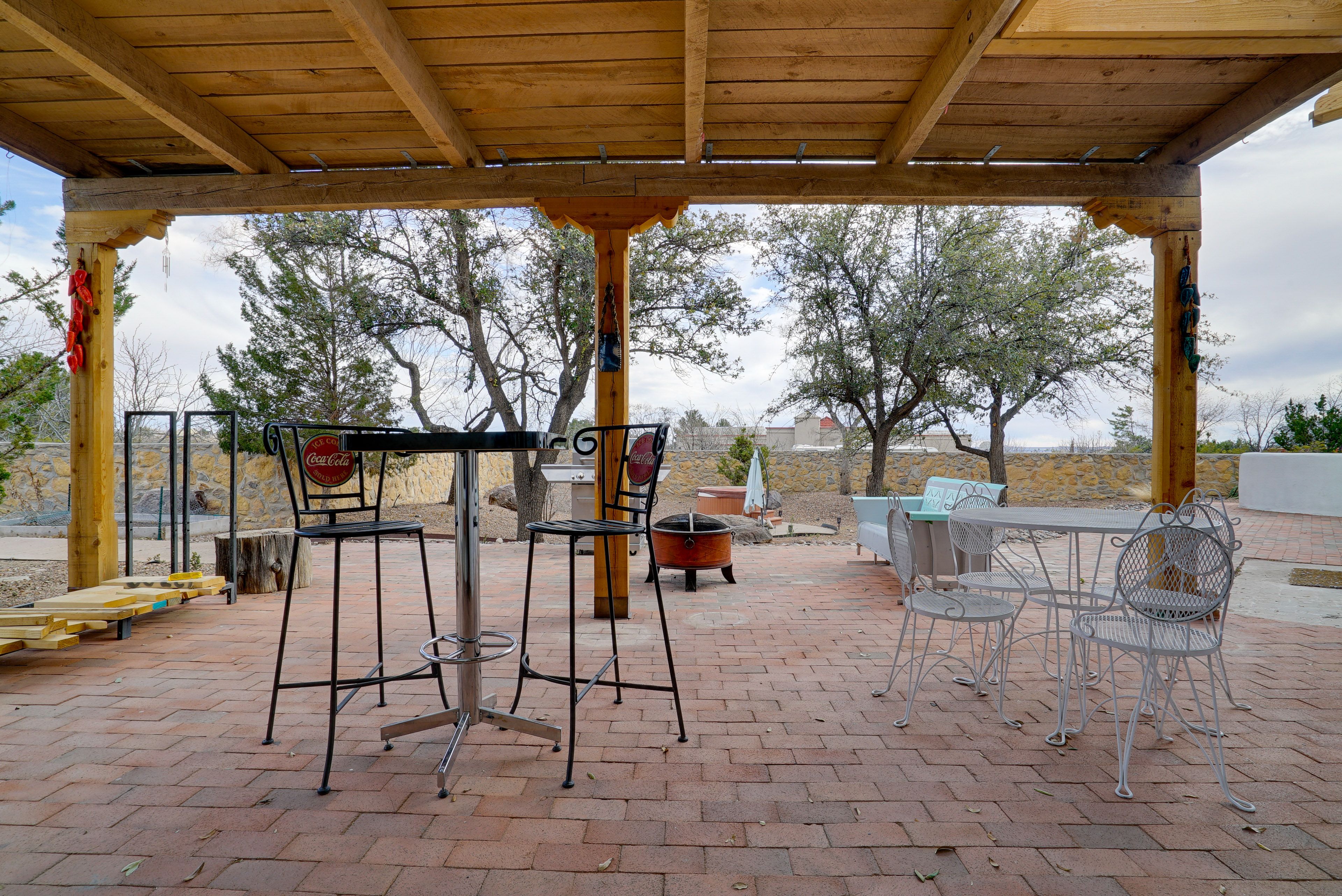 Back Exterior | Gas Grill | Dining Area | Fire Pit