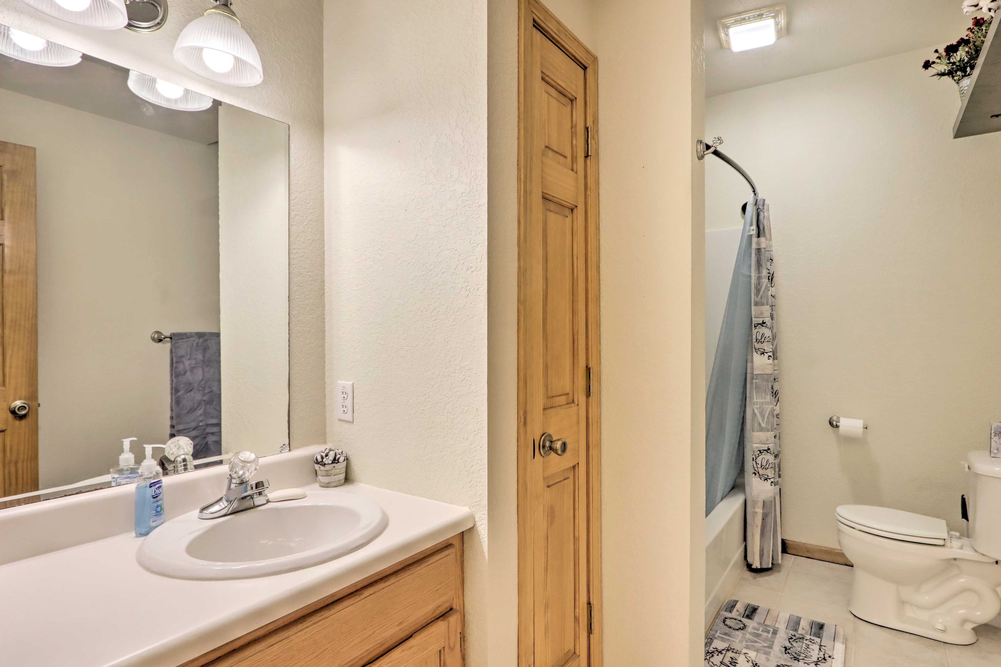 Full Bathroom