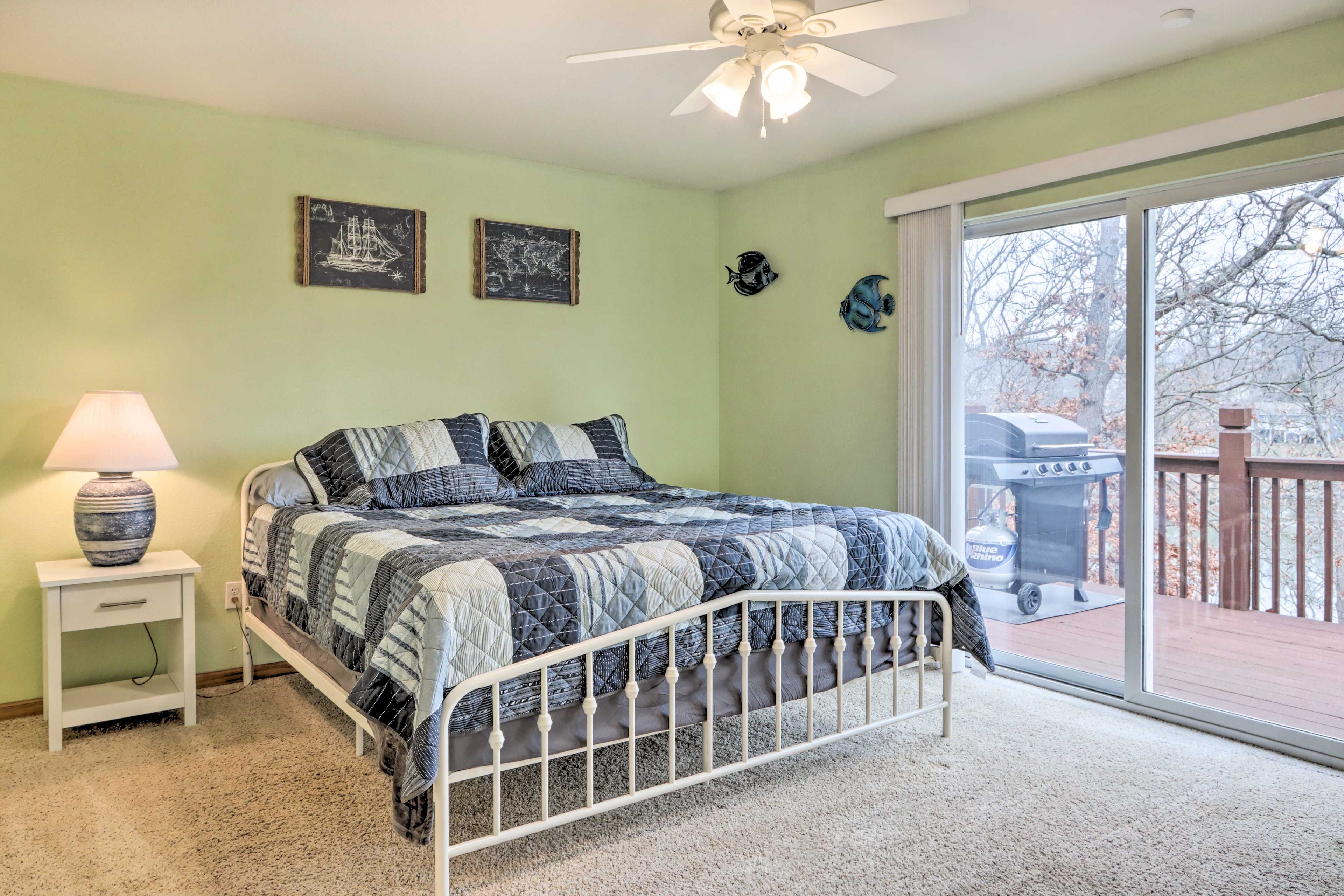 Bedroom 1 | Main Level | King Bed | Linens Provided