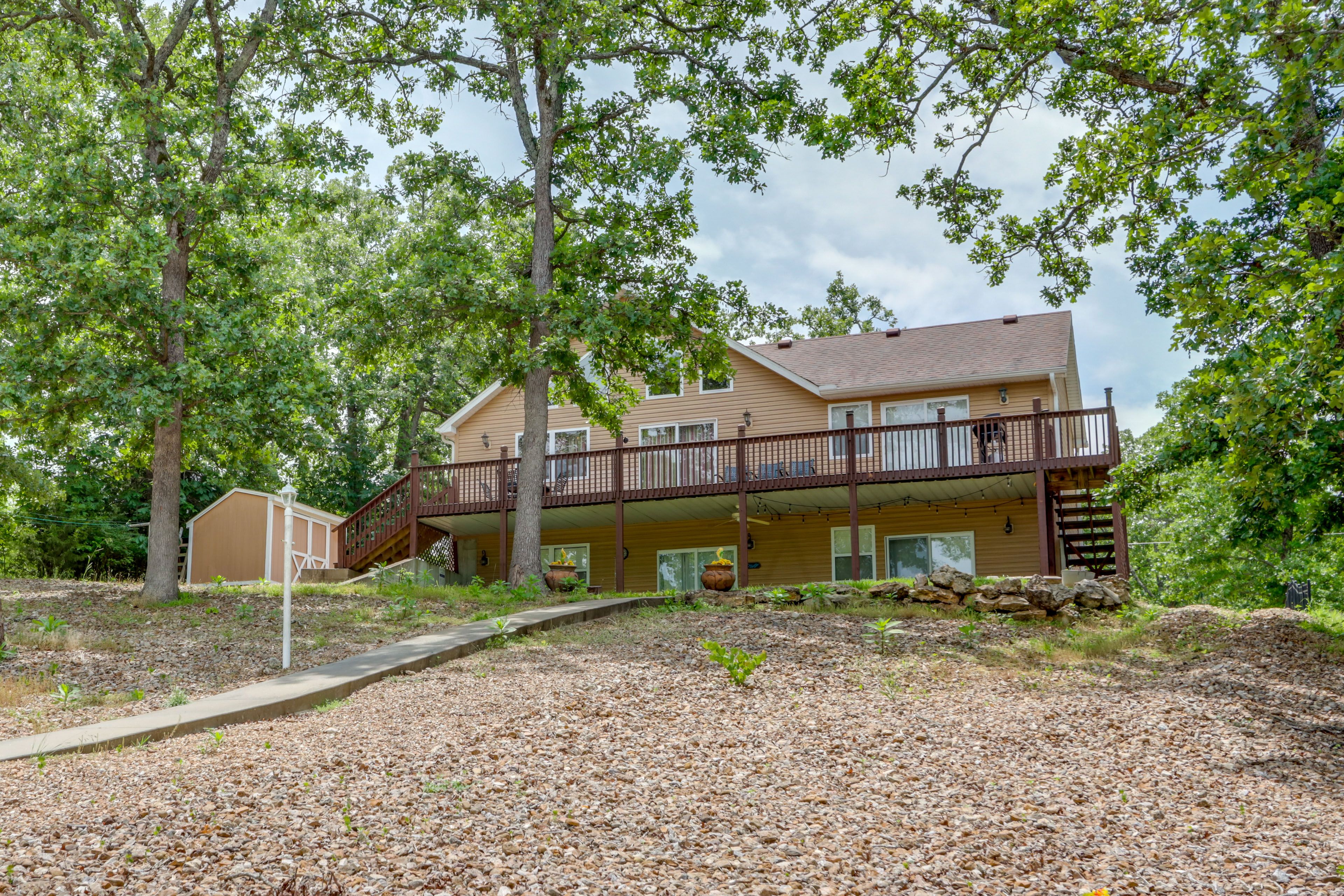 Property Exterior | Private Yard