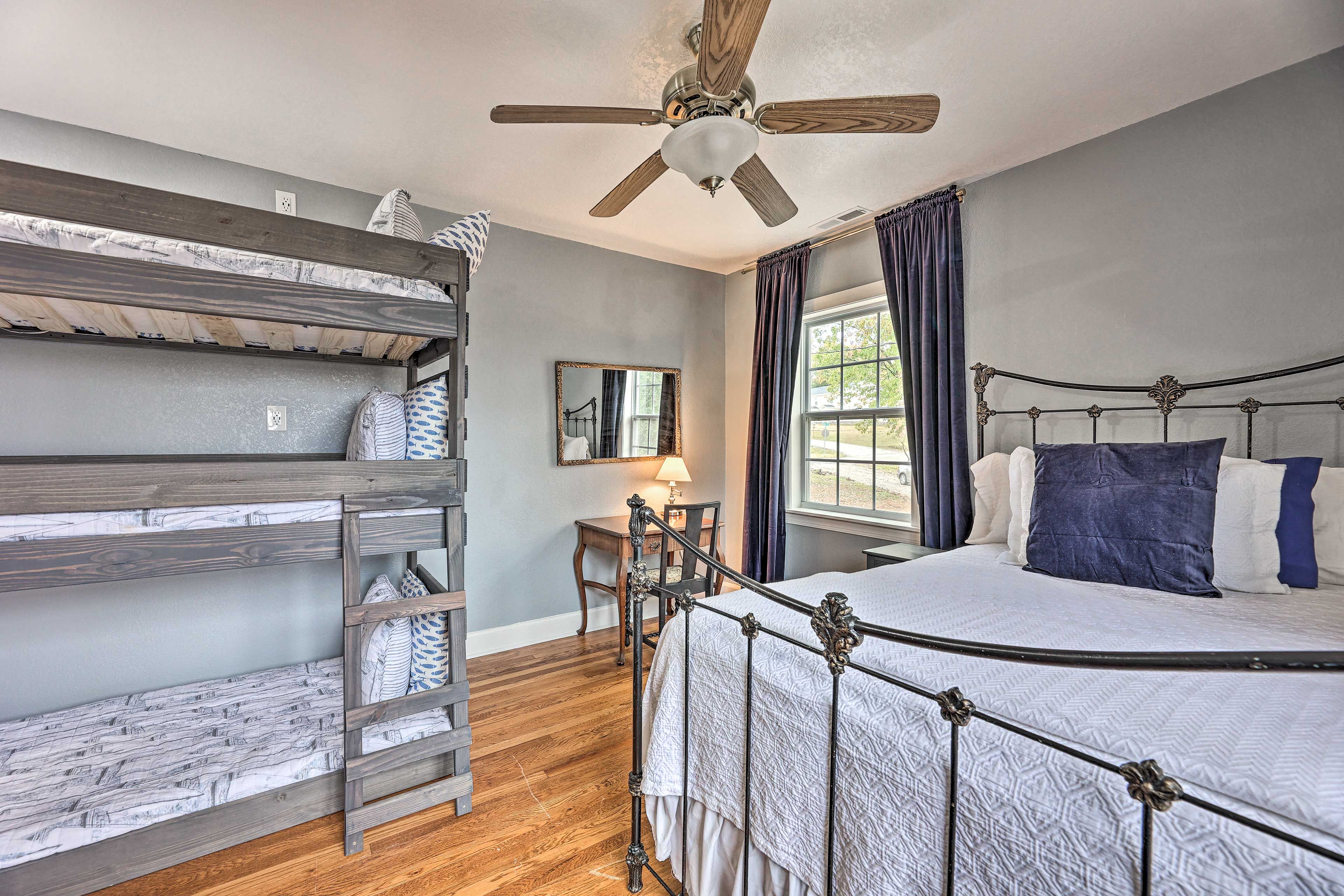 Bedroom 2 | Full Bed | 2 Triple Twin Bunk Beds | Main Floor