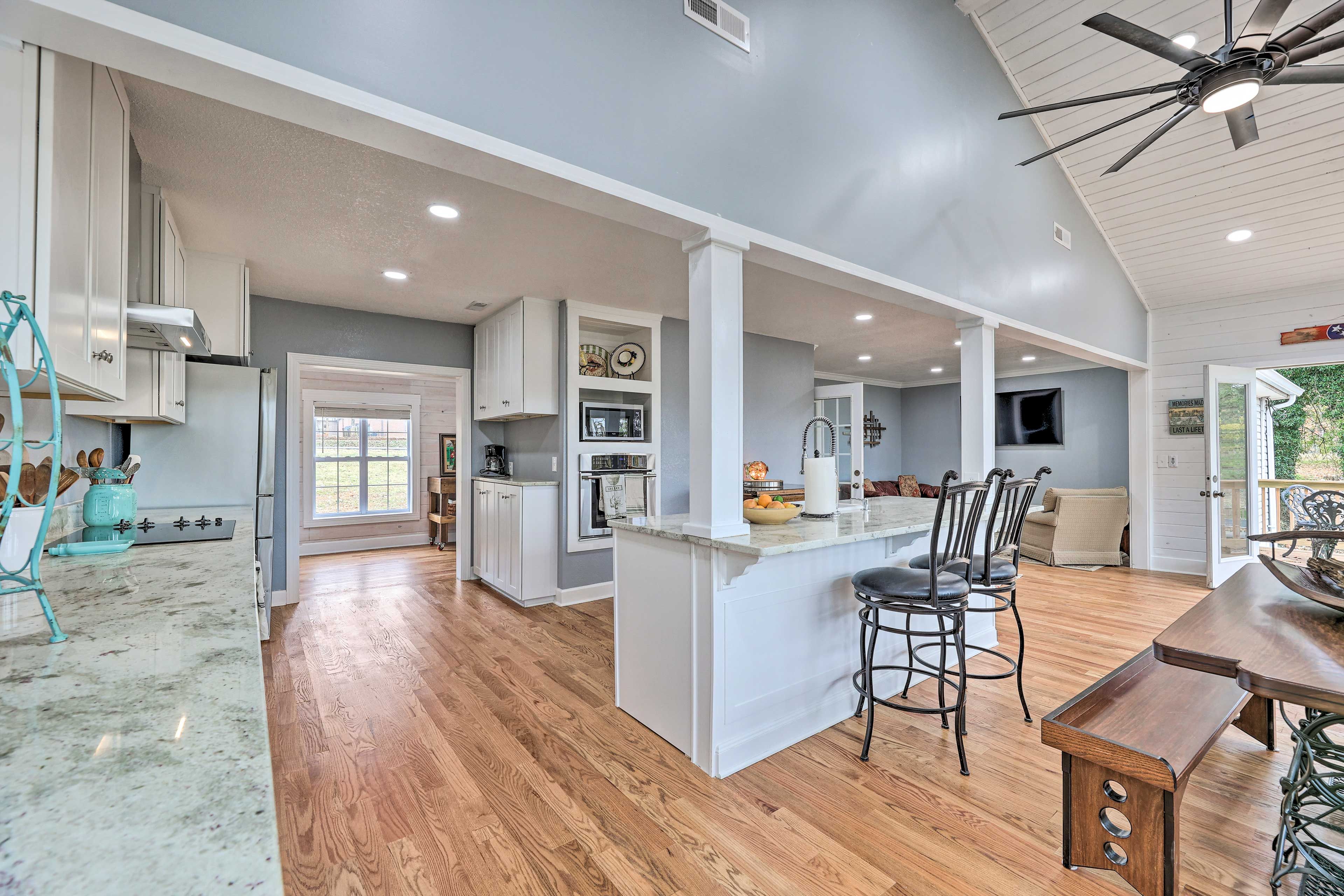 Kitchen | Main Floor | Dishware & Flatware | Coffee Maker | Toaster