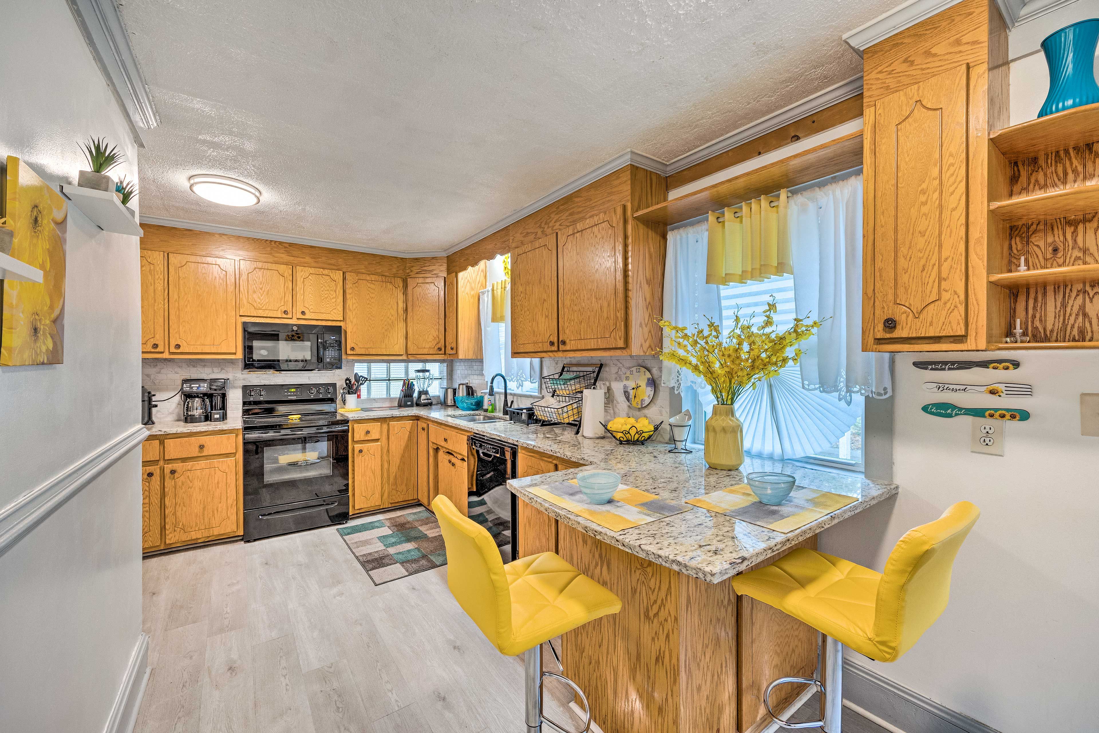 Kitchen | Spices | Pots & Pans | Dishware & Flatware
