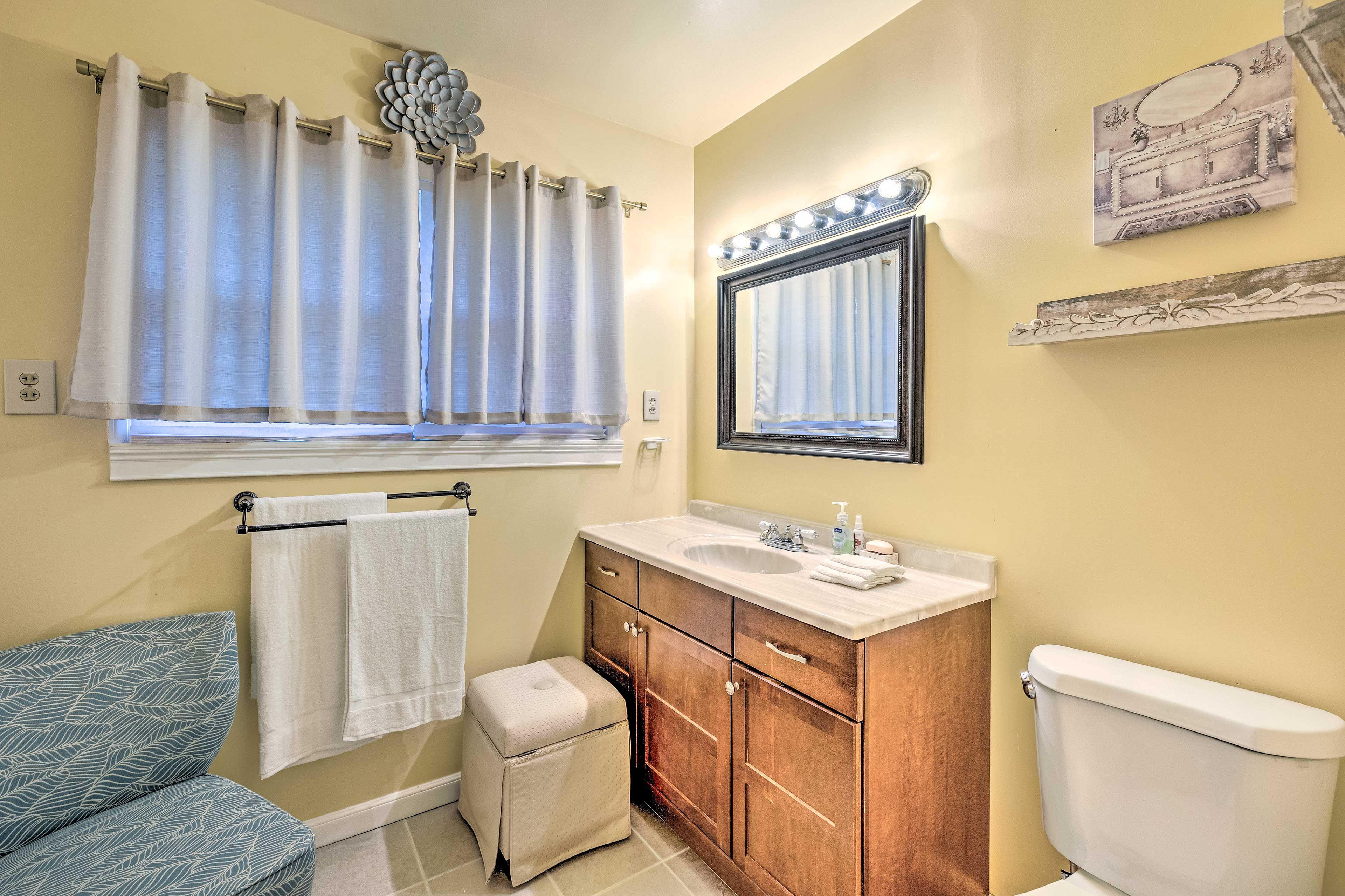 En-Suite Bathroom | Hair Dryer