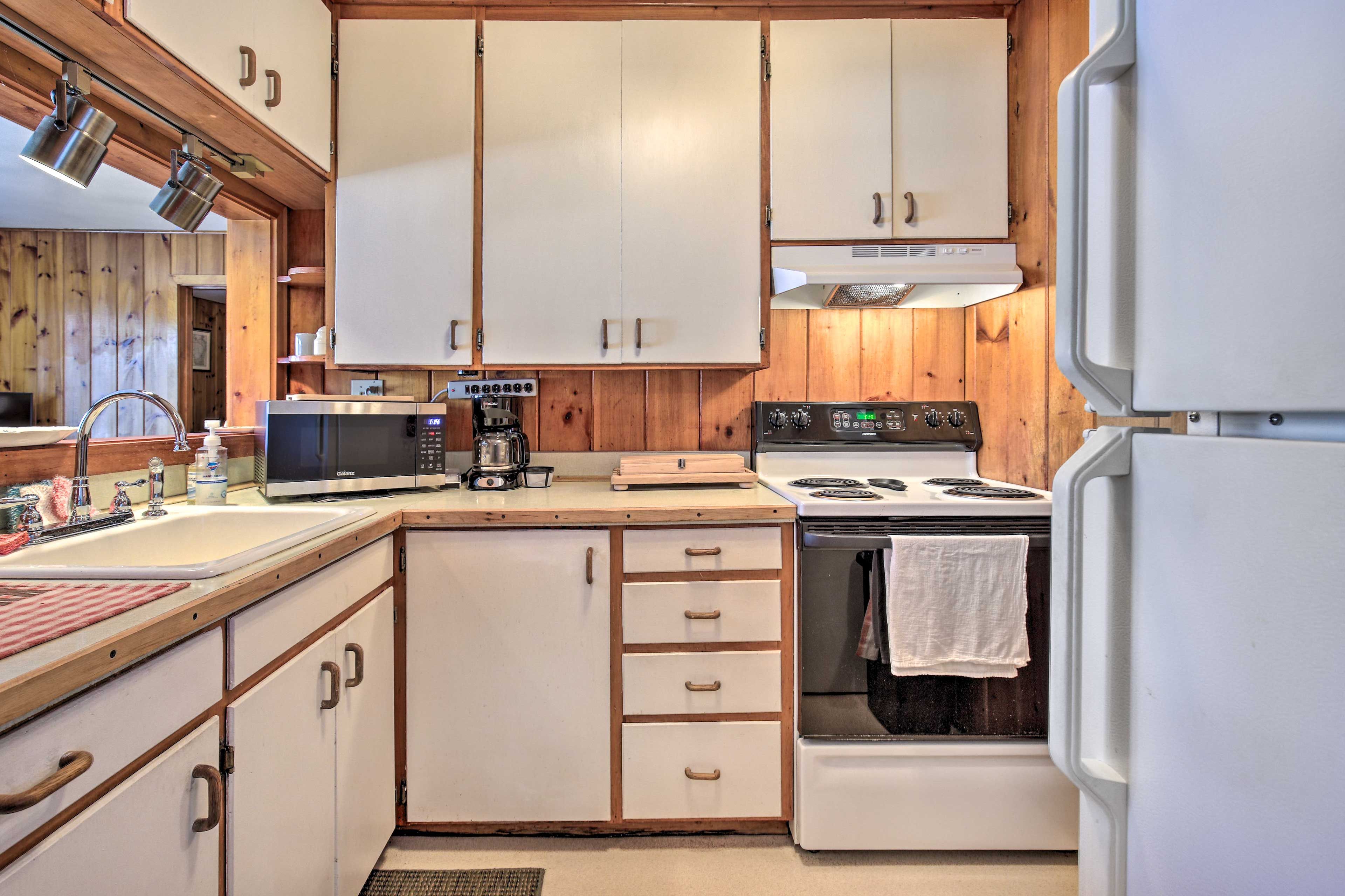 Kitchen | Cooking Basics | Coffee Maker | Toaster Oven