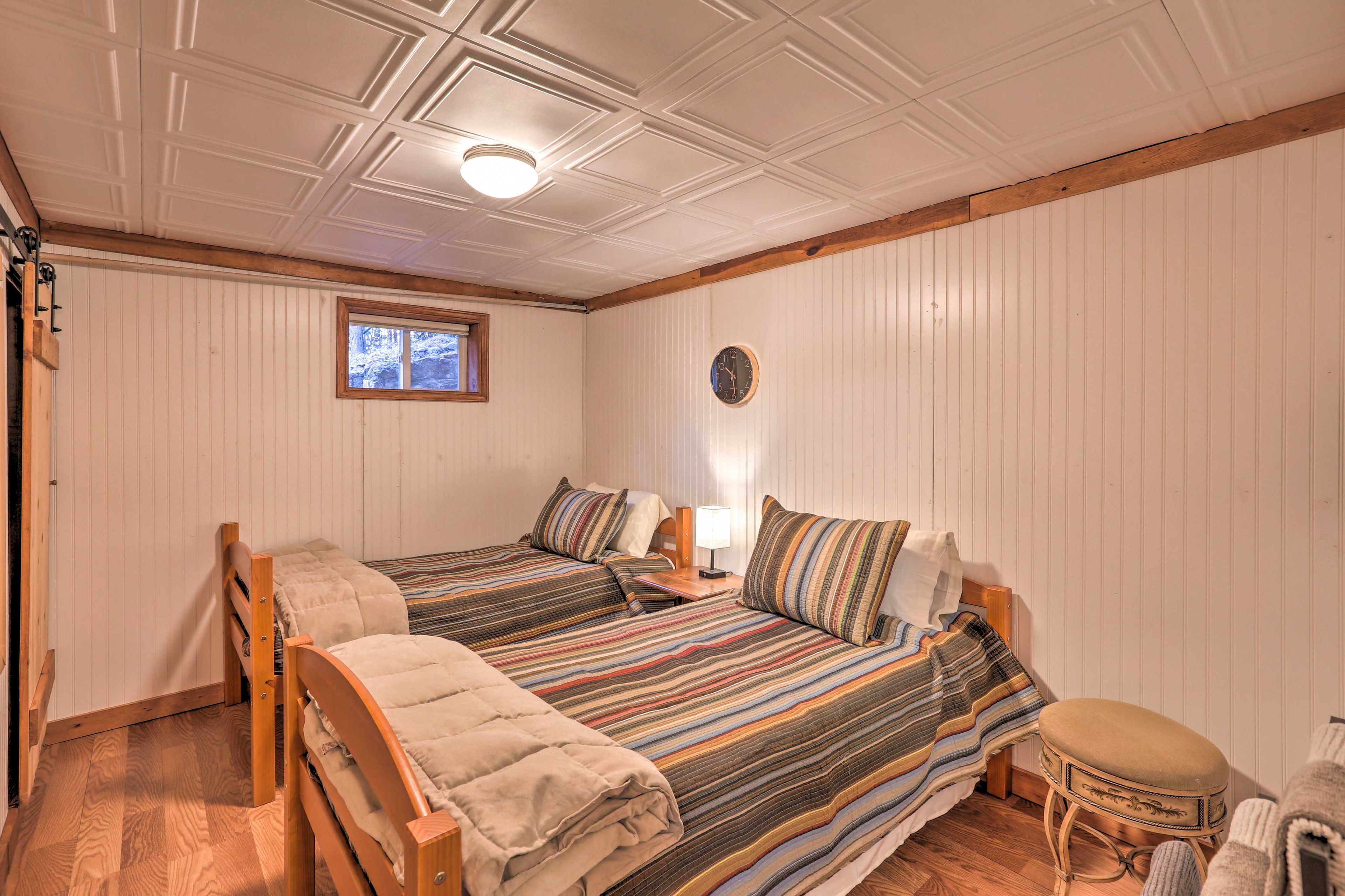 Bonus Room | 2 Twin Beds | Ground Floor
