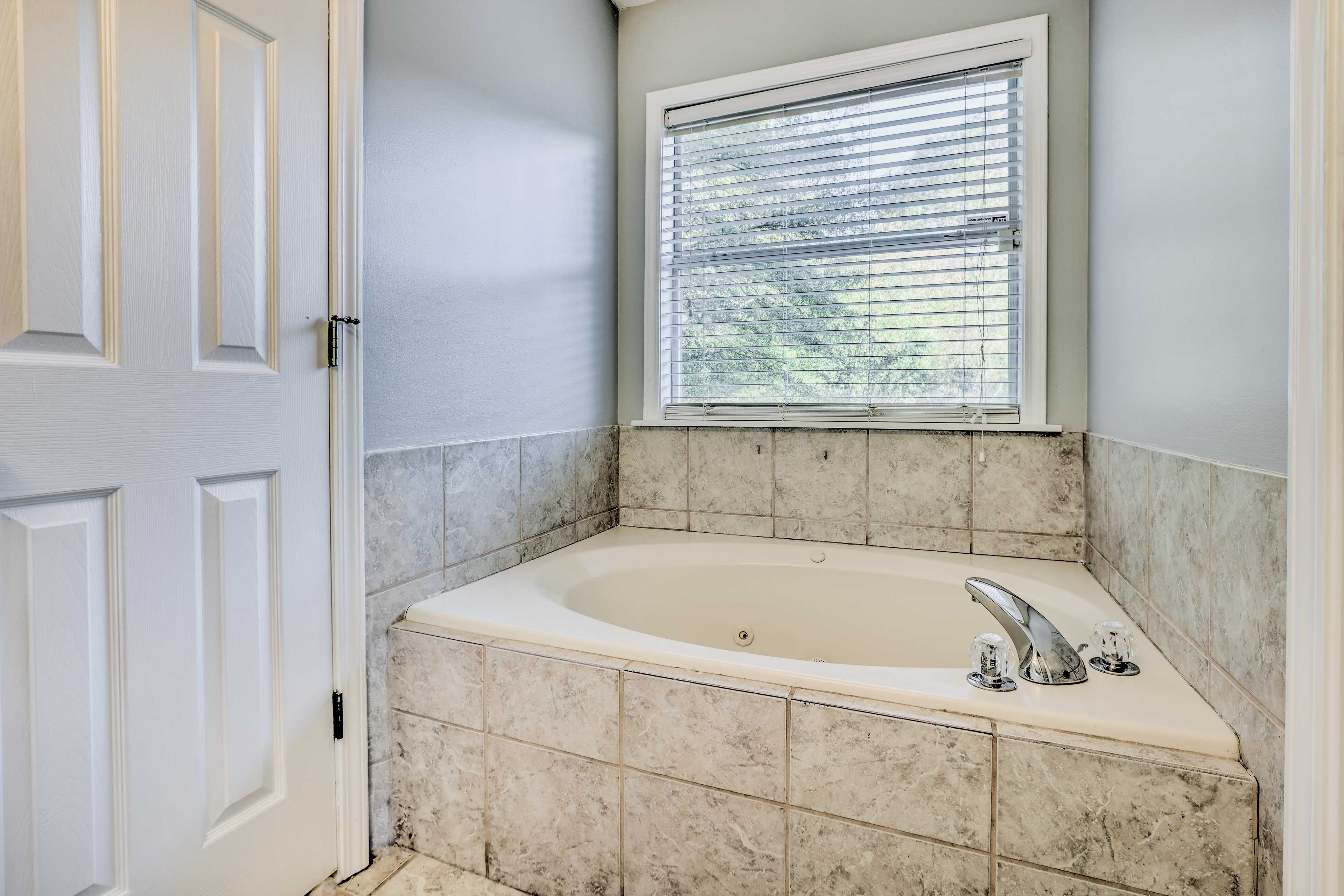 En-Suite | Complimentary Toiletries