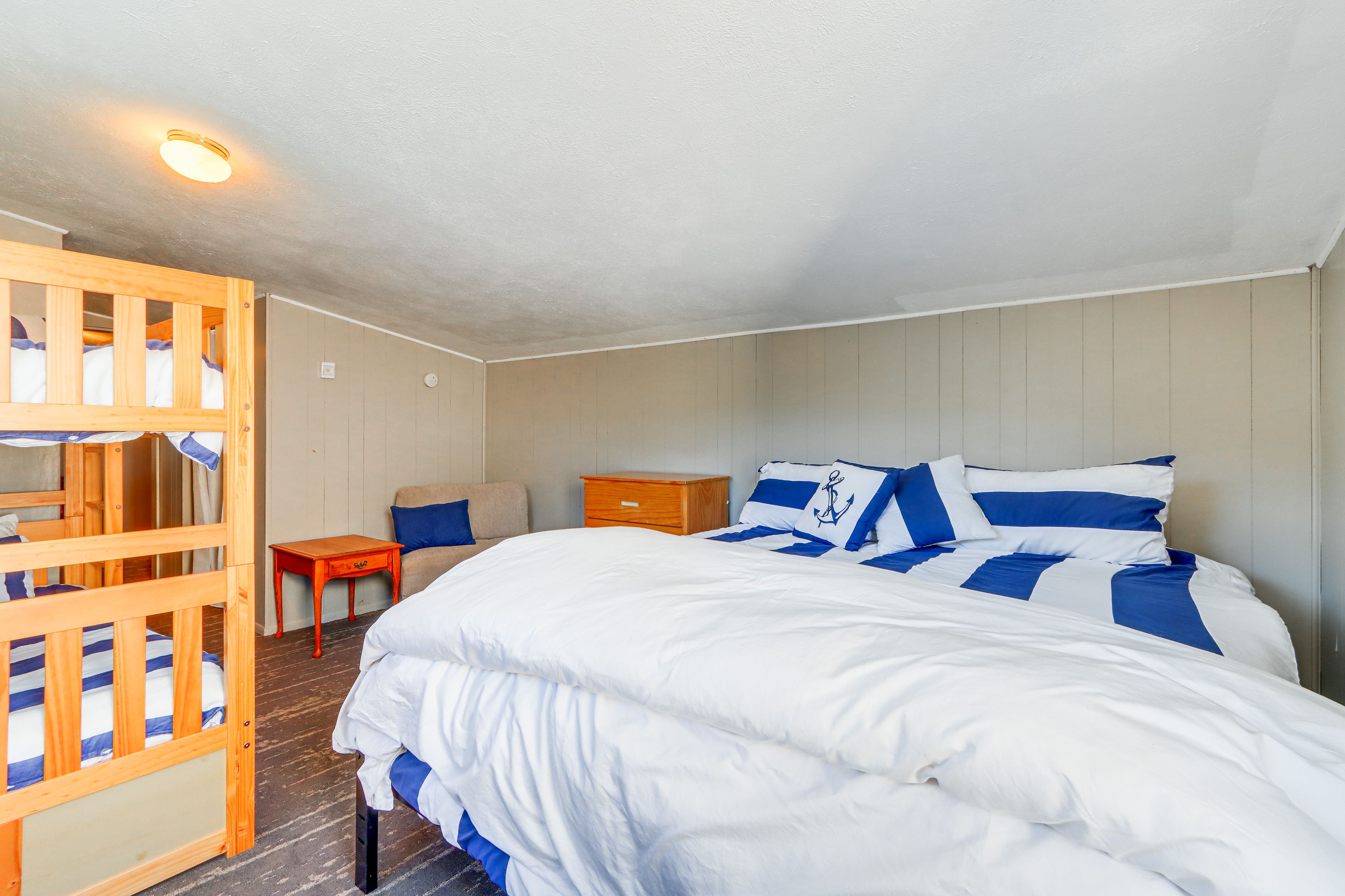 Bedroom 3 | California King Bed | Twin Bunk Bed | 2nd Floor