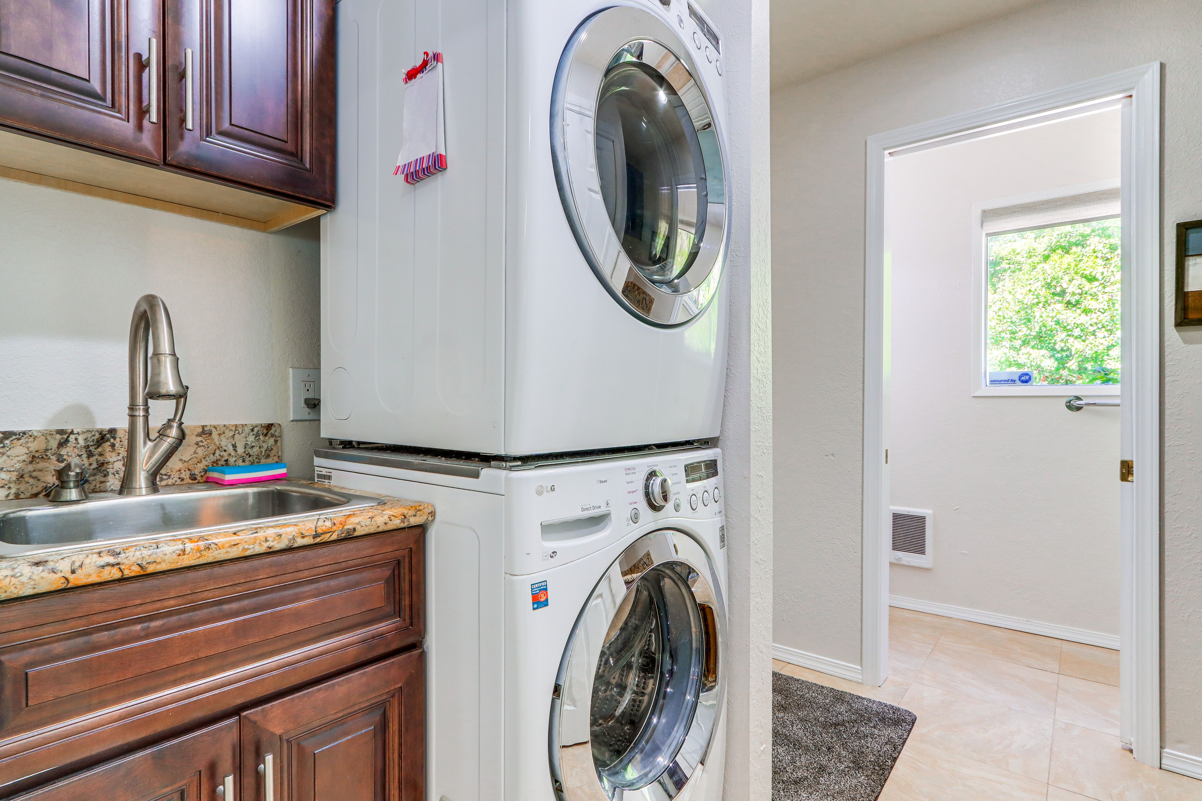 Laundry Area | 1st Floor