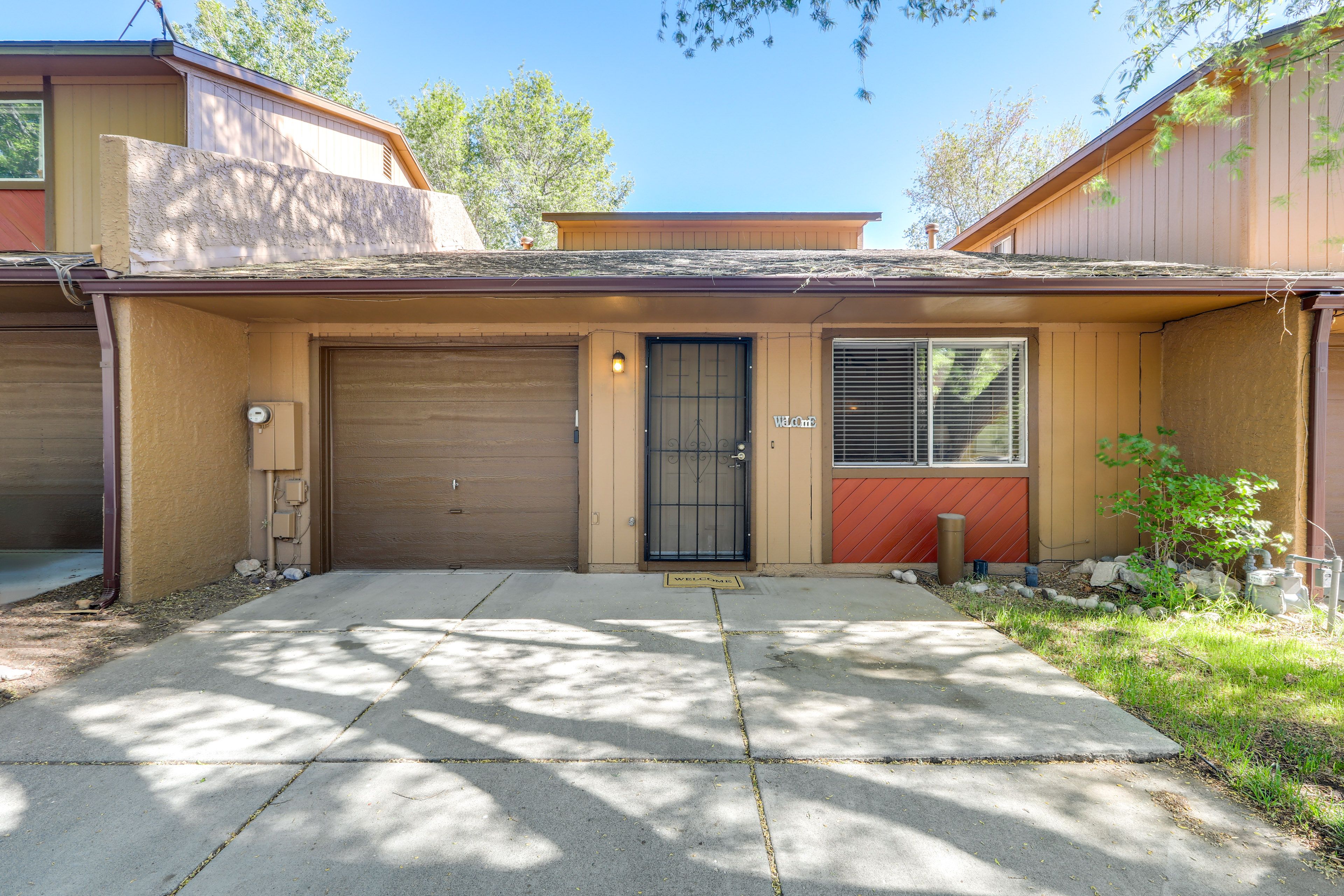 Parking | Small Car Garage (1 Vehicle) | Driveway (2 Vehicles)