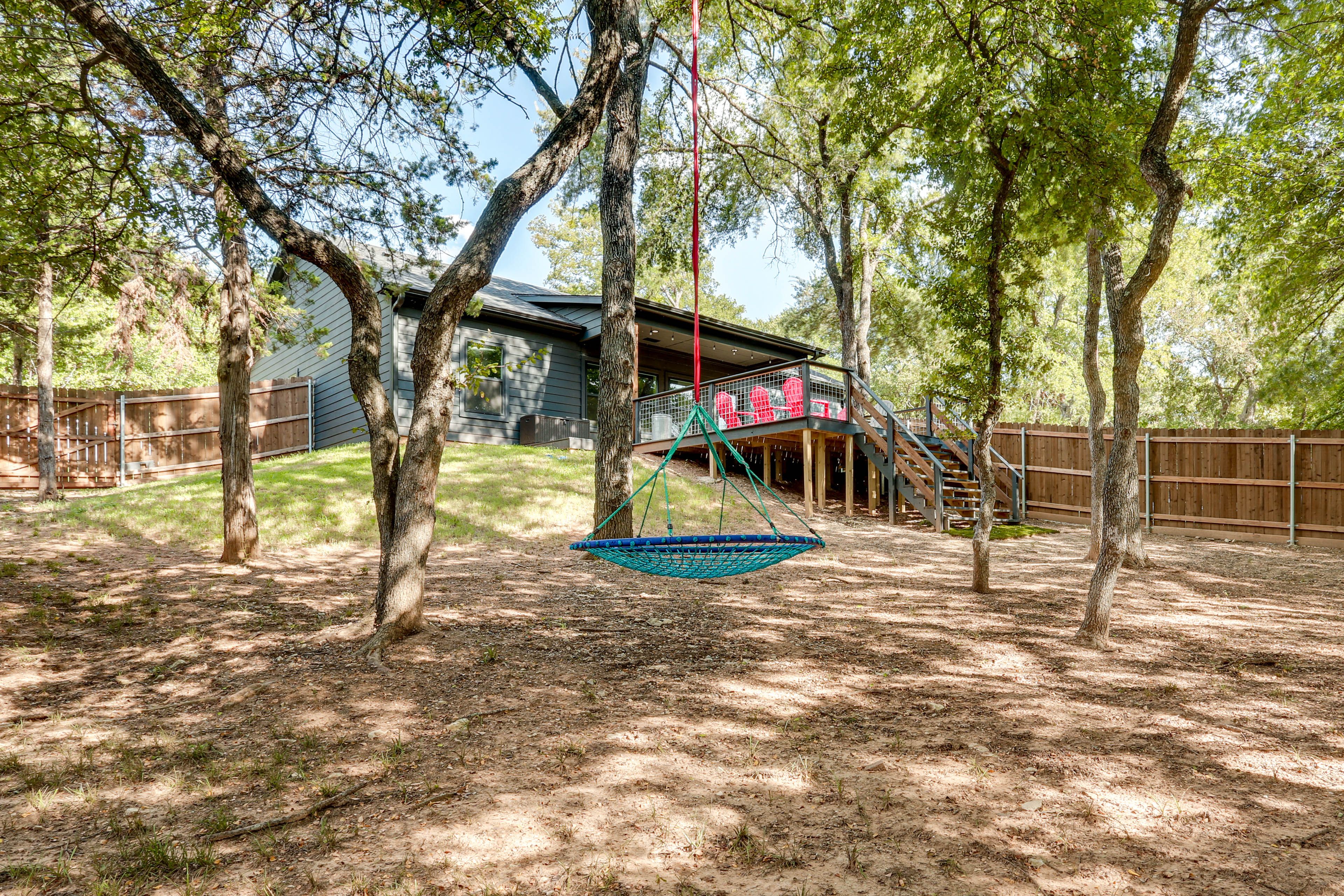 Fenced Backyard | Tree Swing