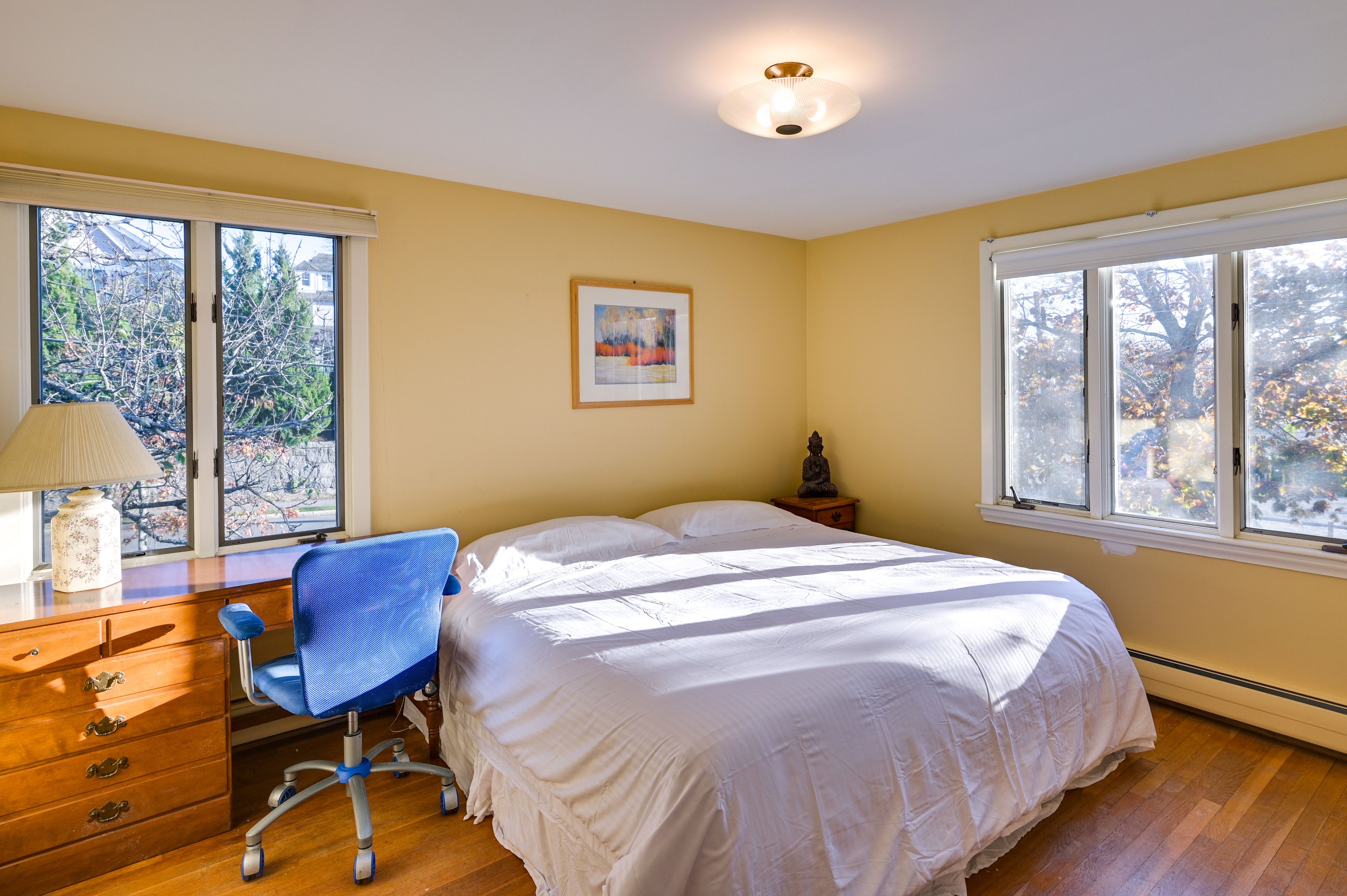 Bedroom 3 | King Bed