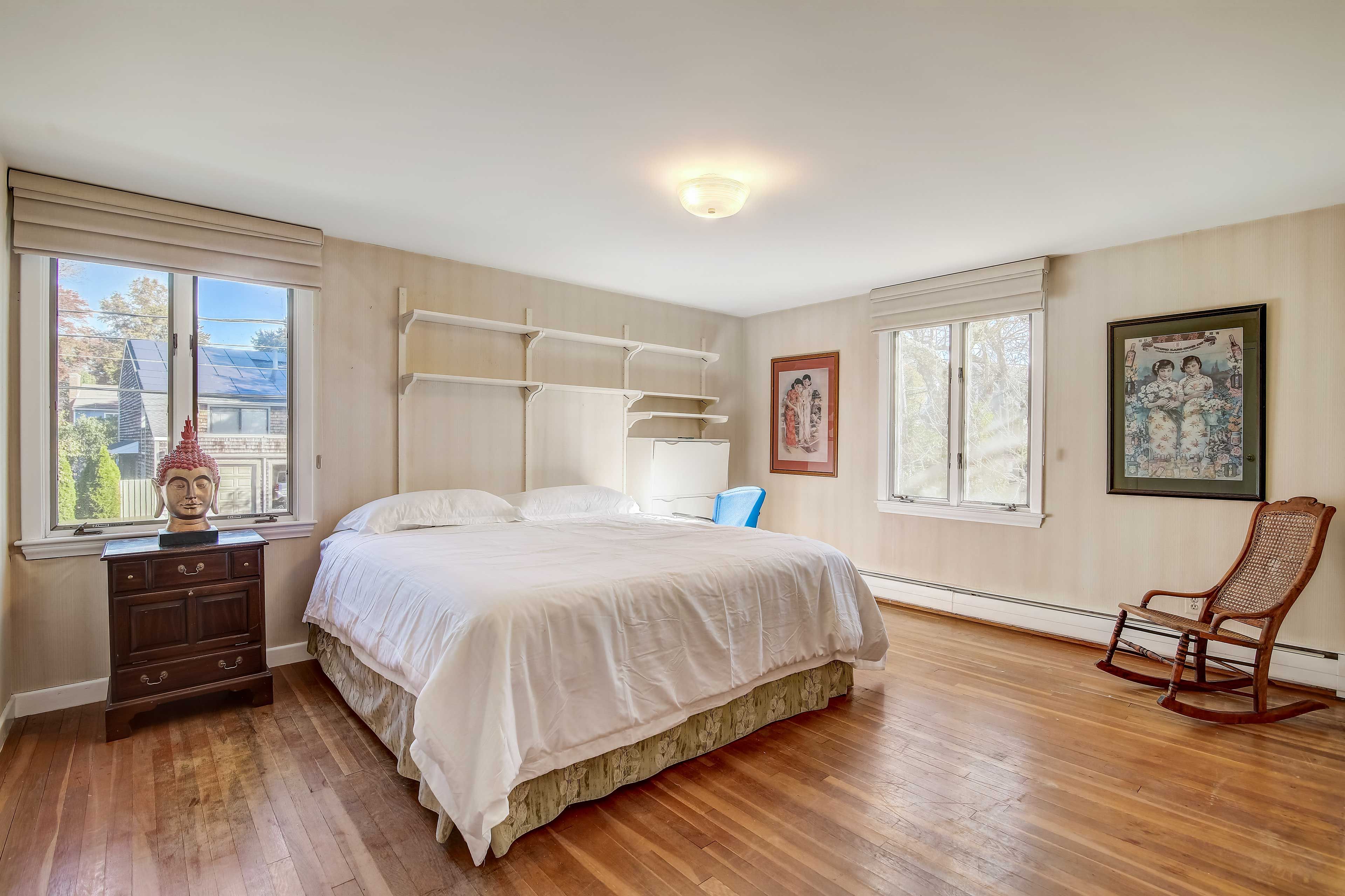 Bedroom 2 | King Bed