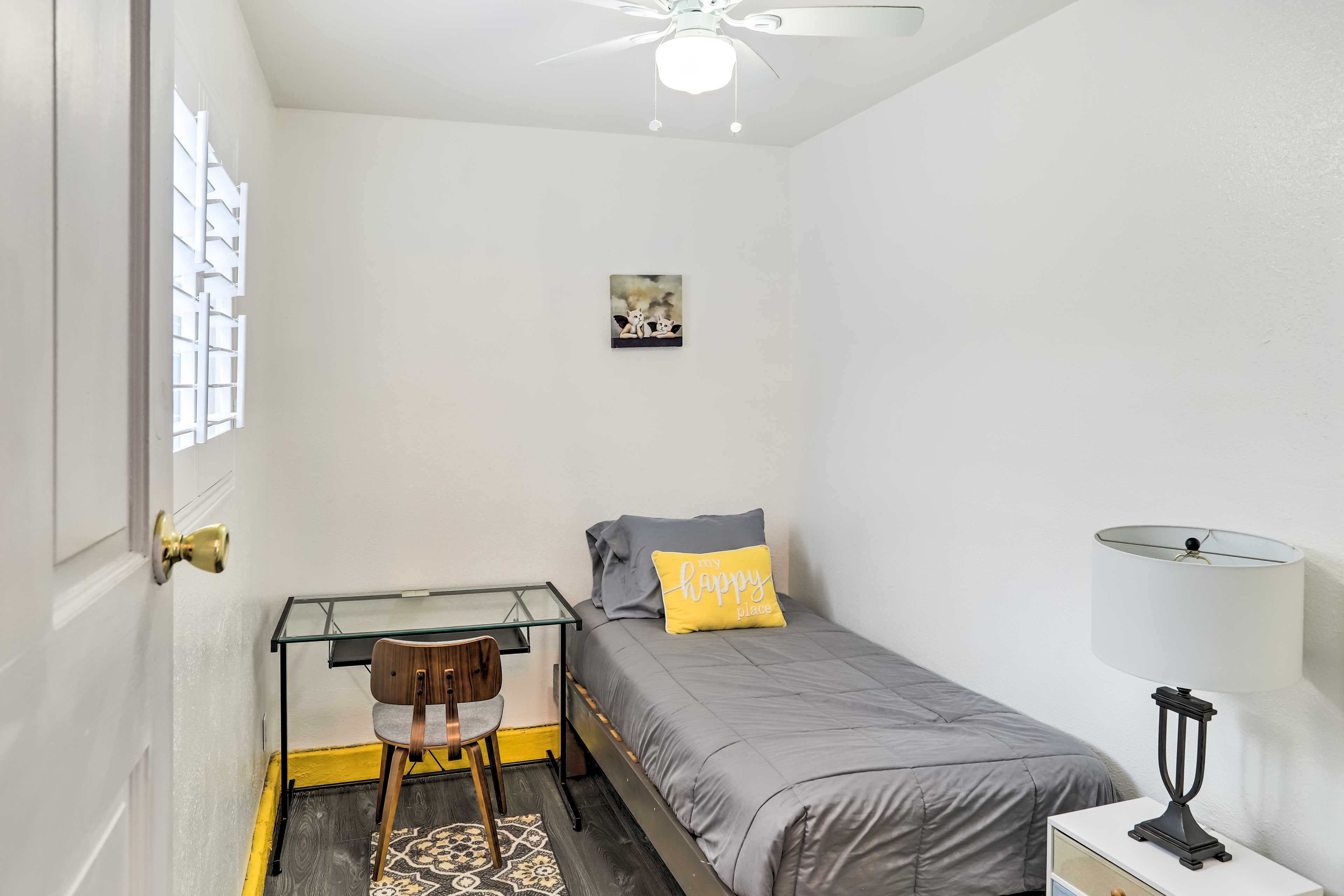 Bonus Room | Twin Bed