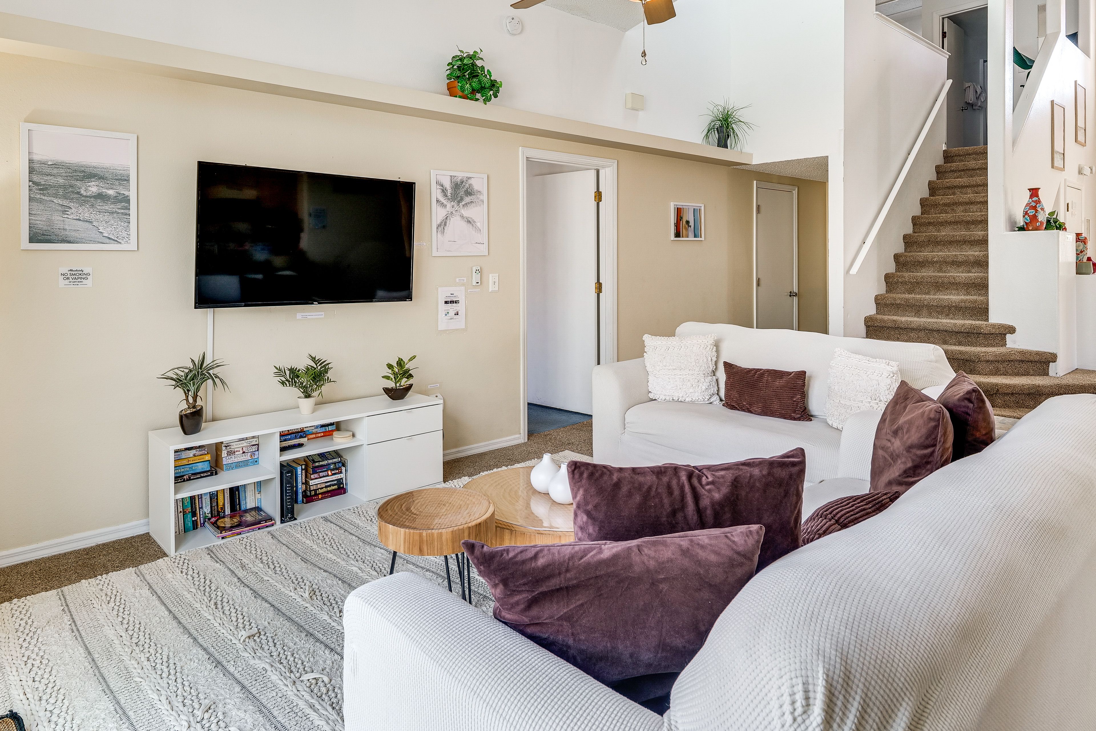 Living Space | Free WiFi | Central Heat & A/C