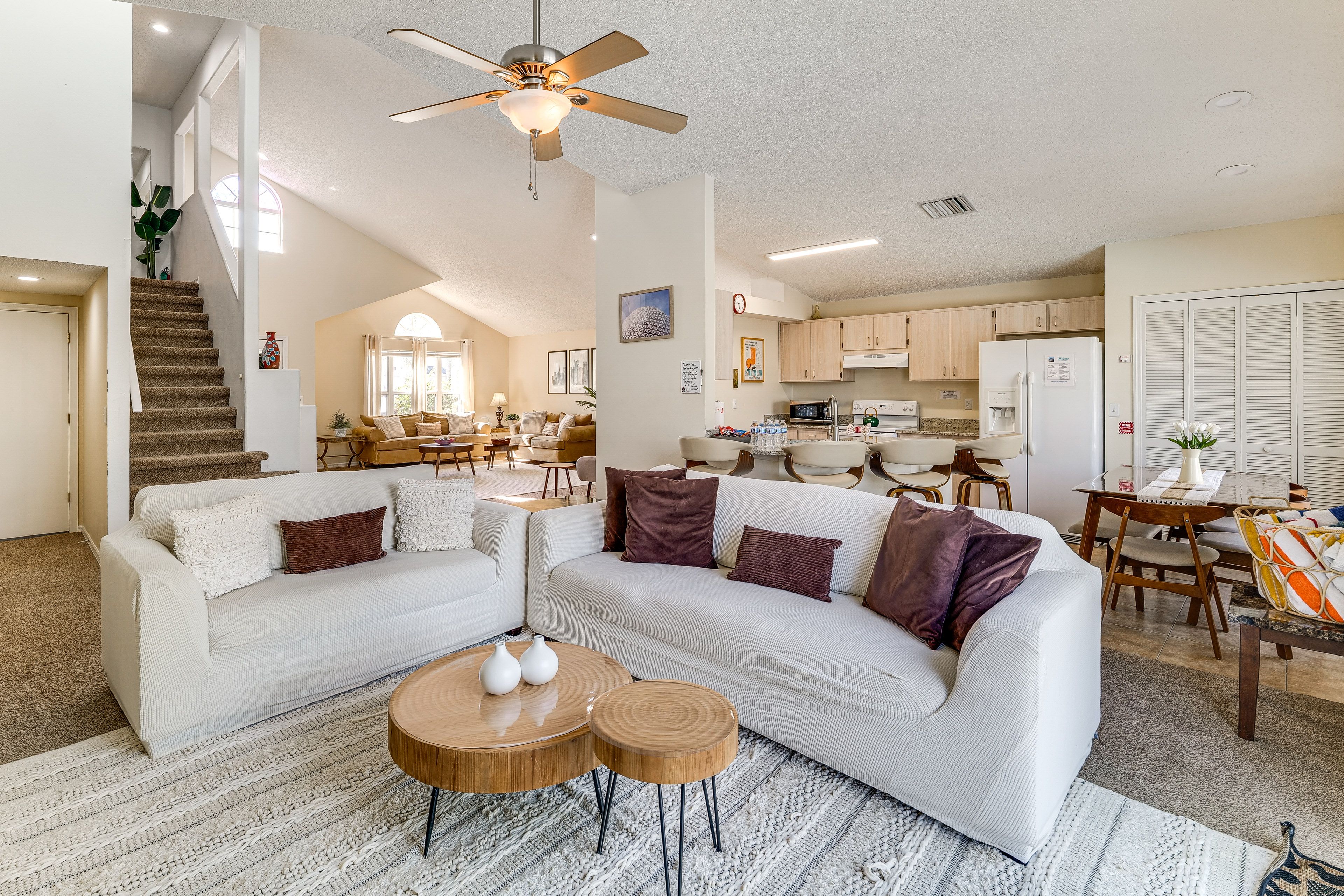 Kissimmee Vacation Rental | 4BR | 2.5BA | 1 Entry Step | 2,210 Sq Ft