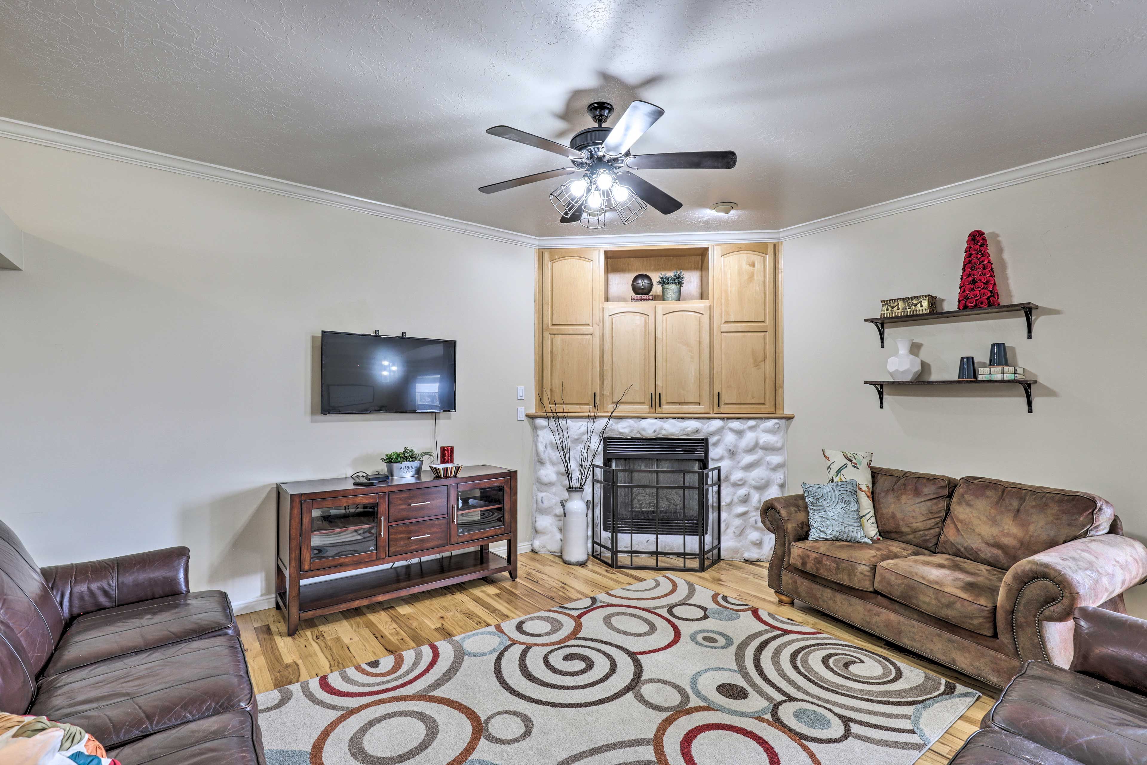 Riverton Vacation Rental | 3BR | 2.5BA | 2,000 Sq Ft | Steps to Access