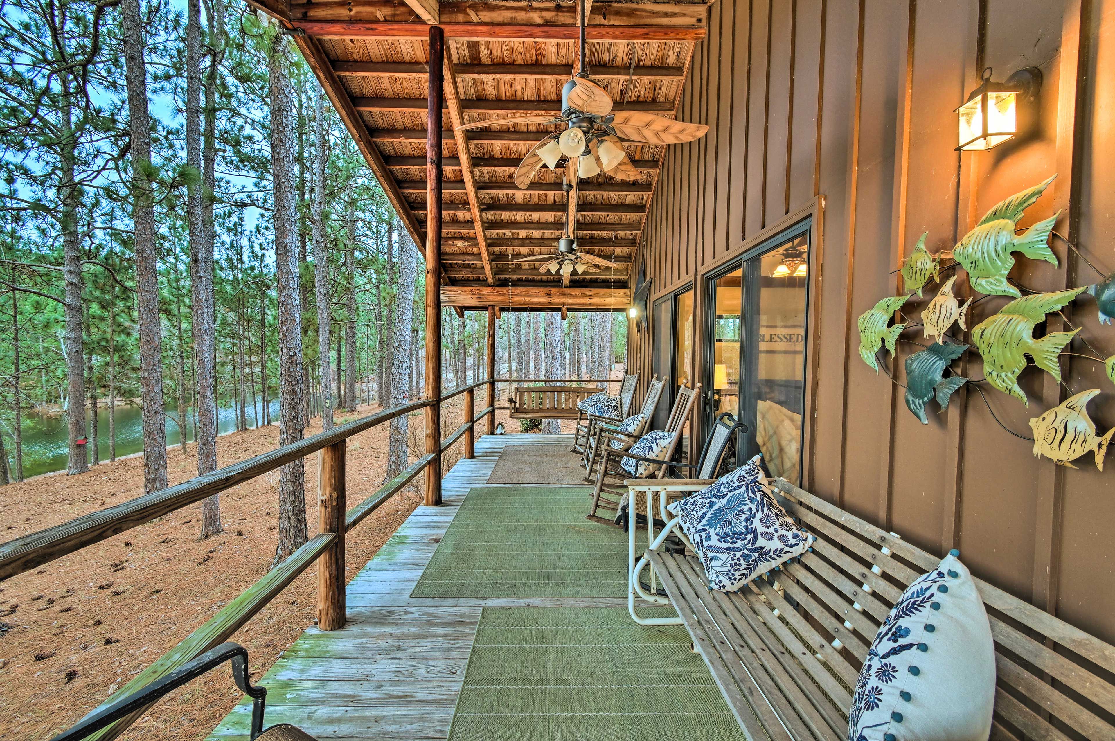 Wraparound Deck | Gas Grill
