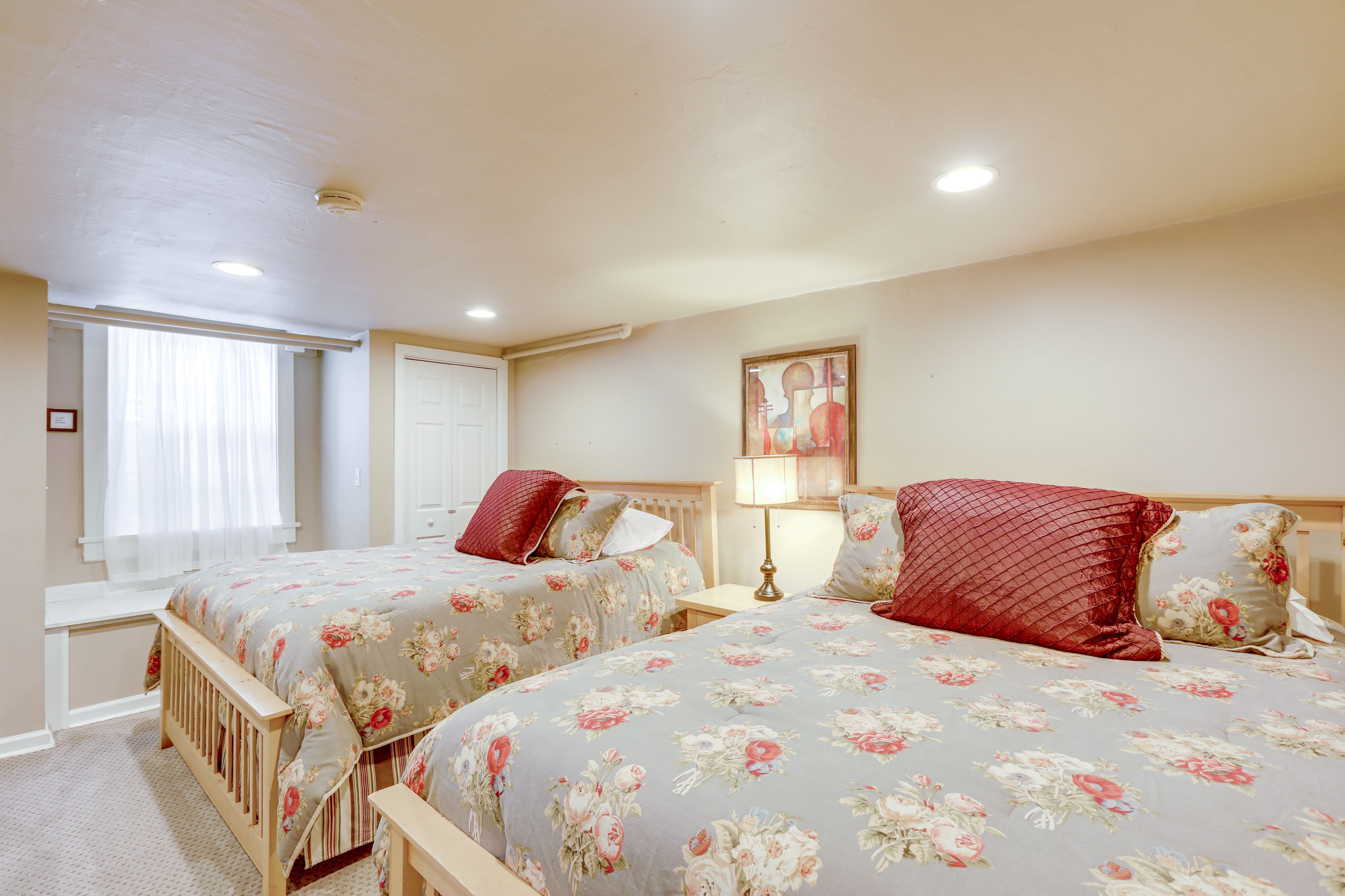 Bedroom 2 | 2 Queen Beds