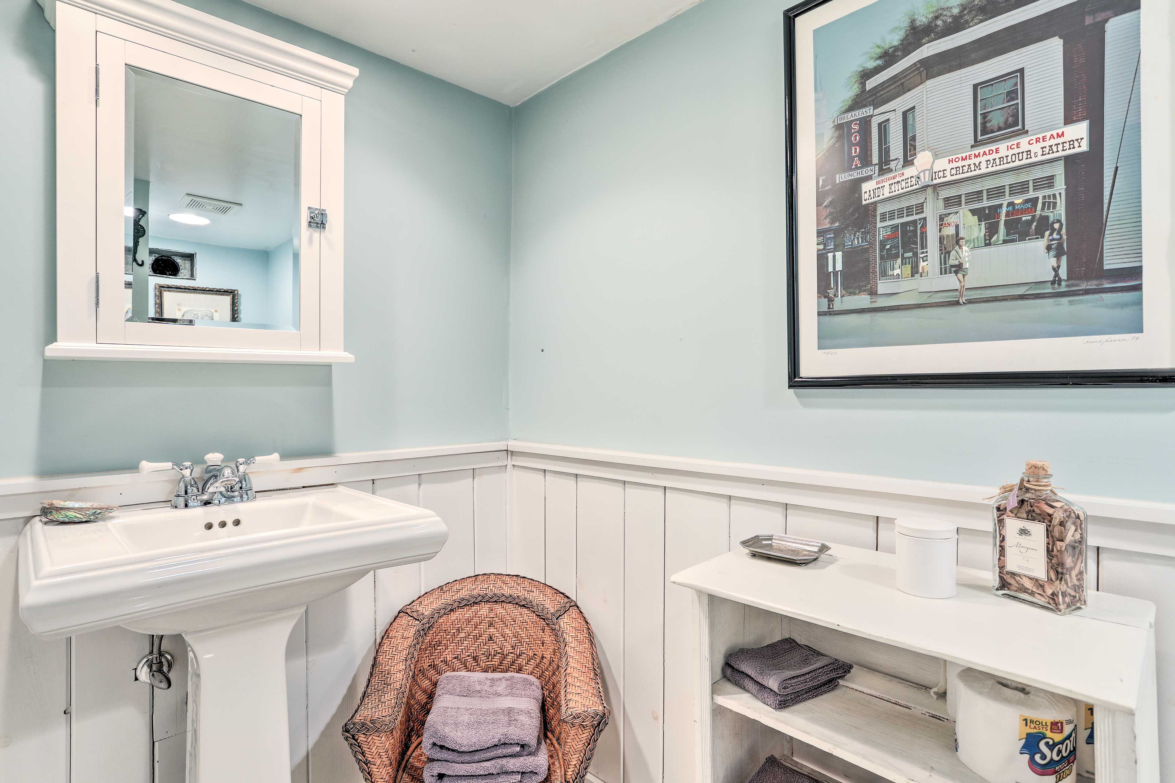 Full Bathroom