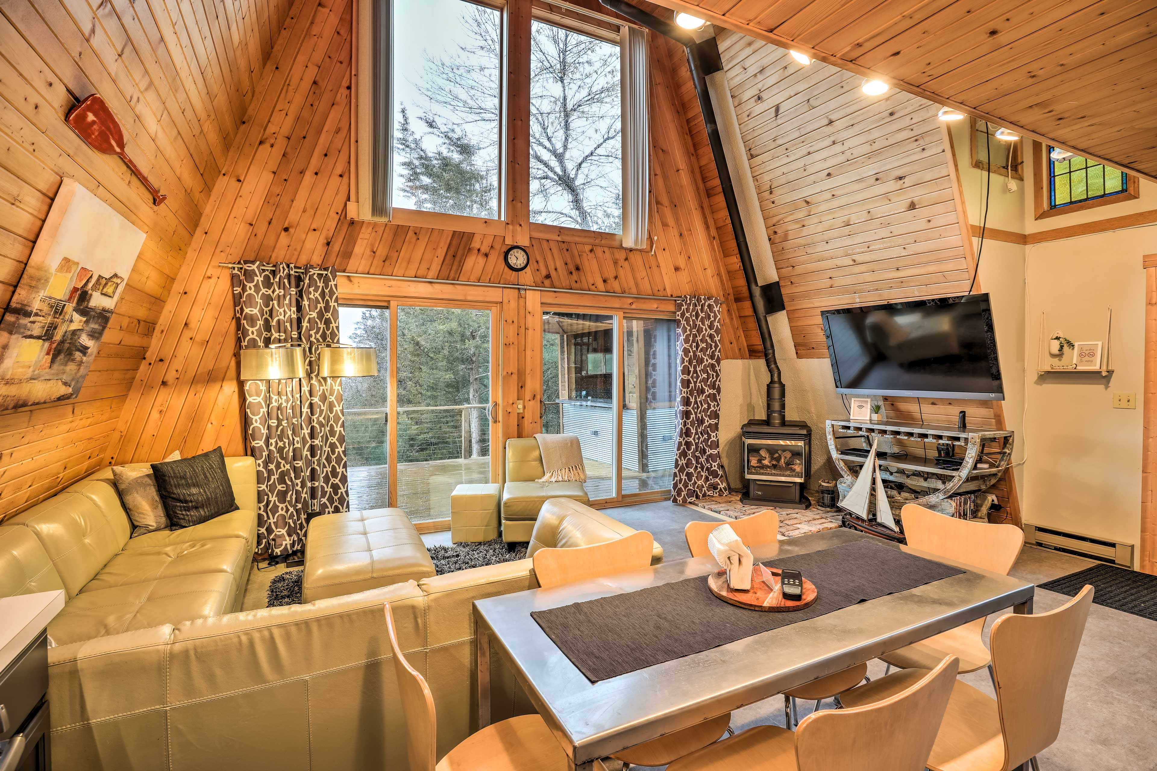 Living Room | 2nd Floor | Wood-Burning Stove | Ceiling Fan