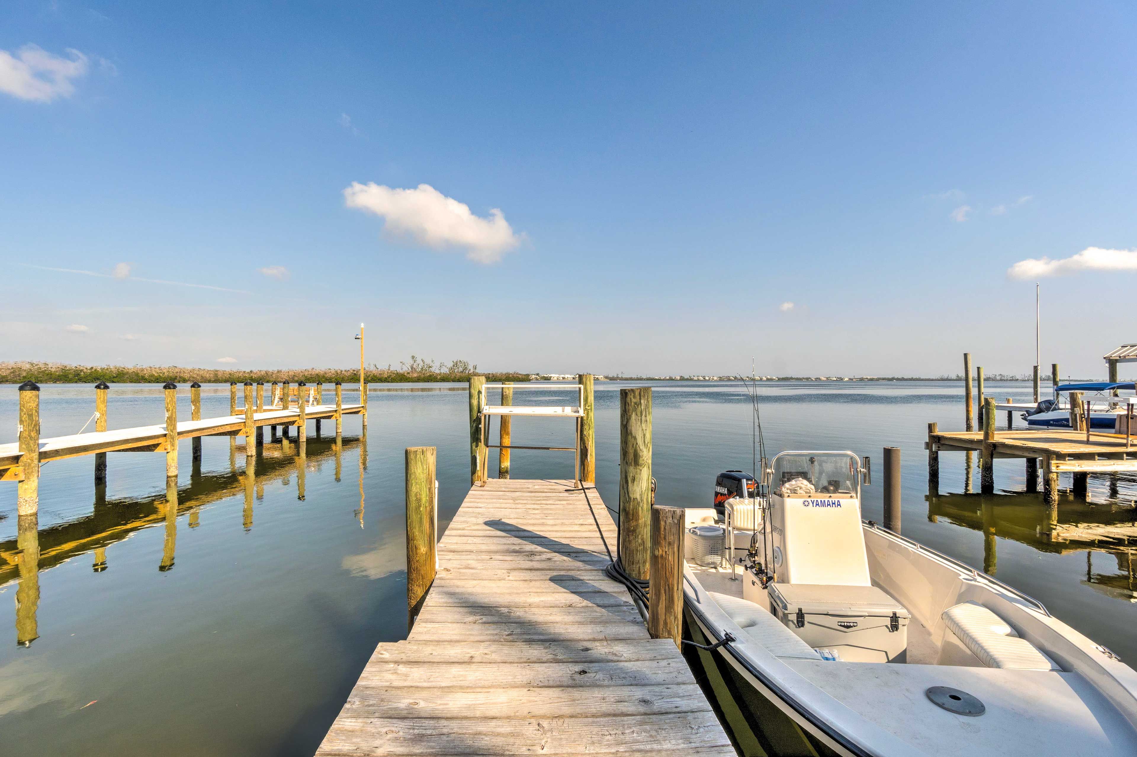 Private Dock & Community Dock | Eldred’s Marina Shared Parking