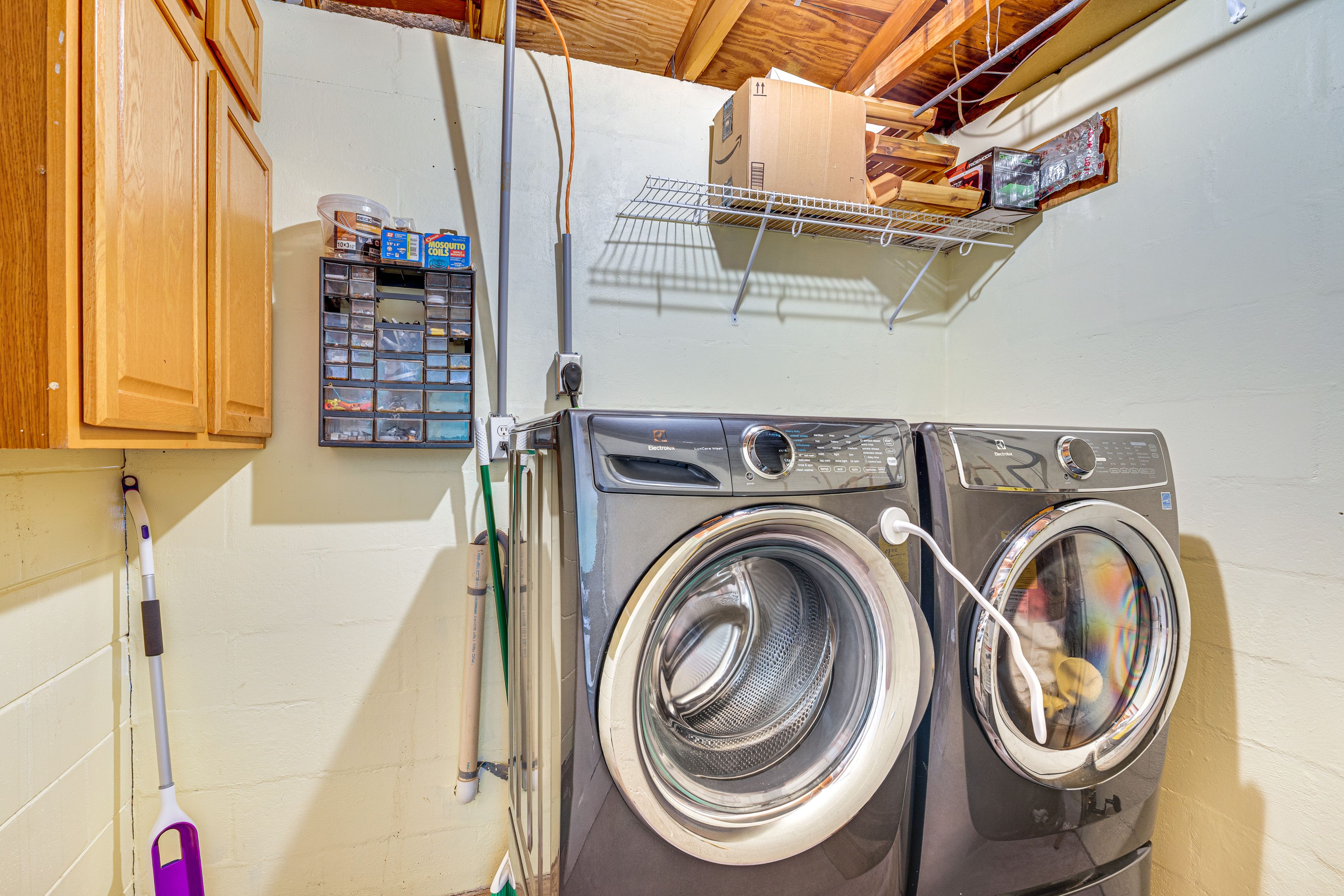 Laundry Room | Washer/Dryer