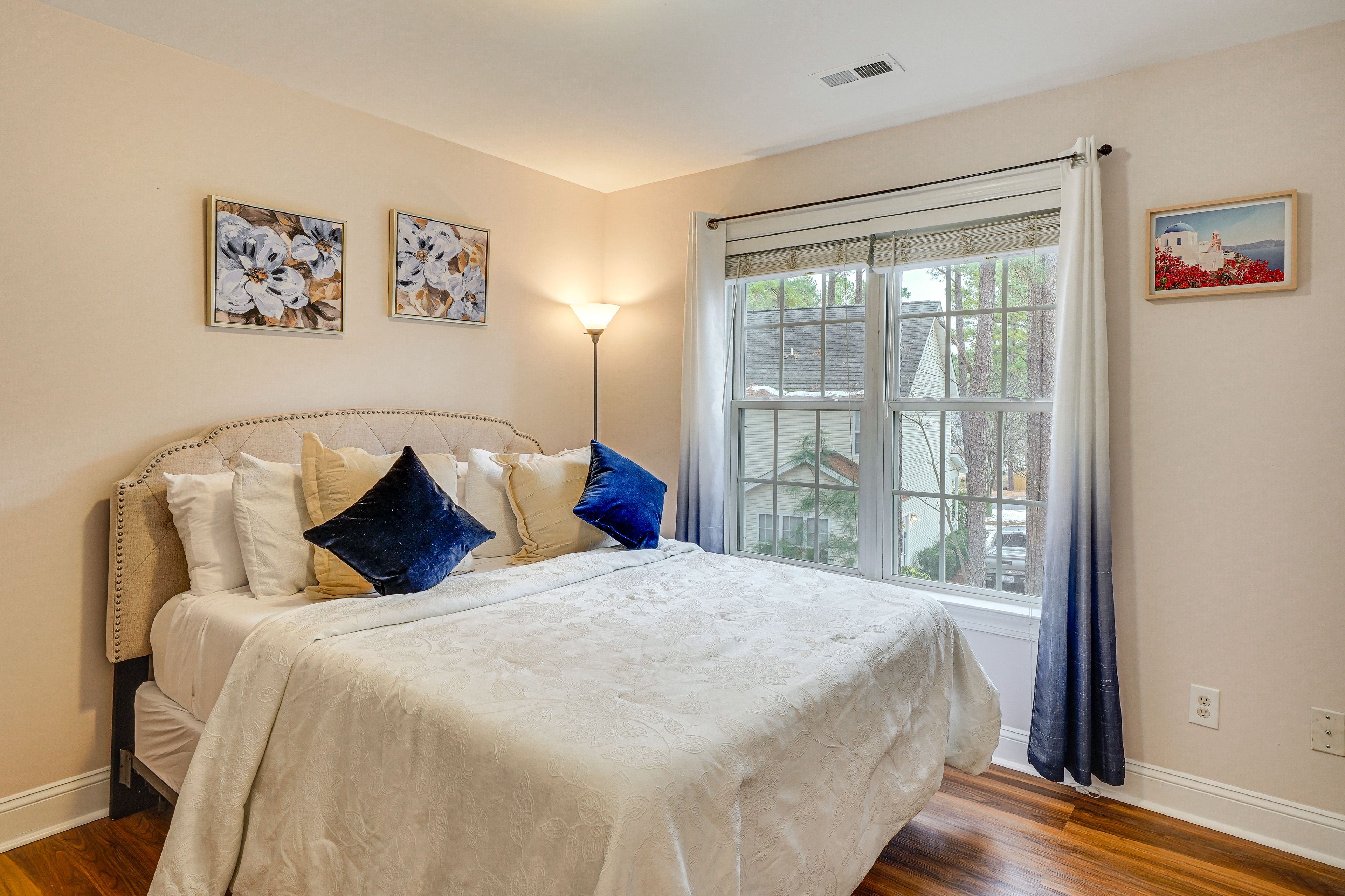 Bedroom 2 | Queen Bed | Flat-Screen TV