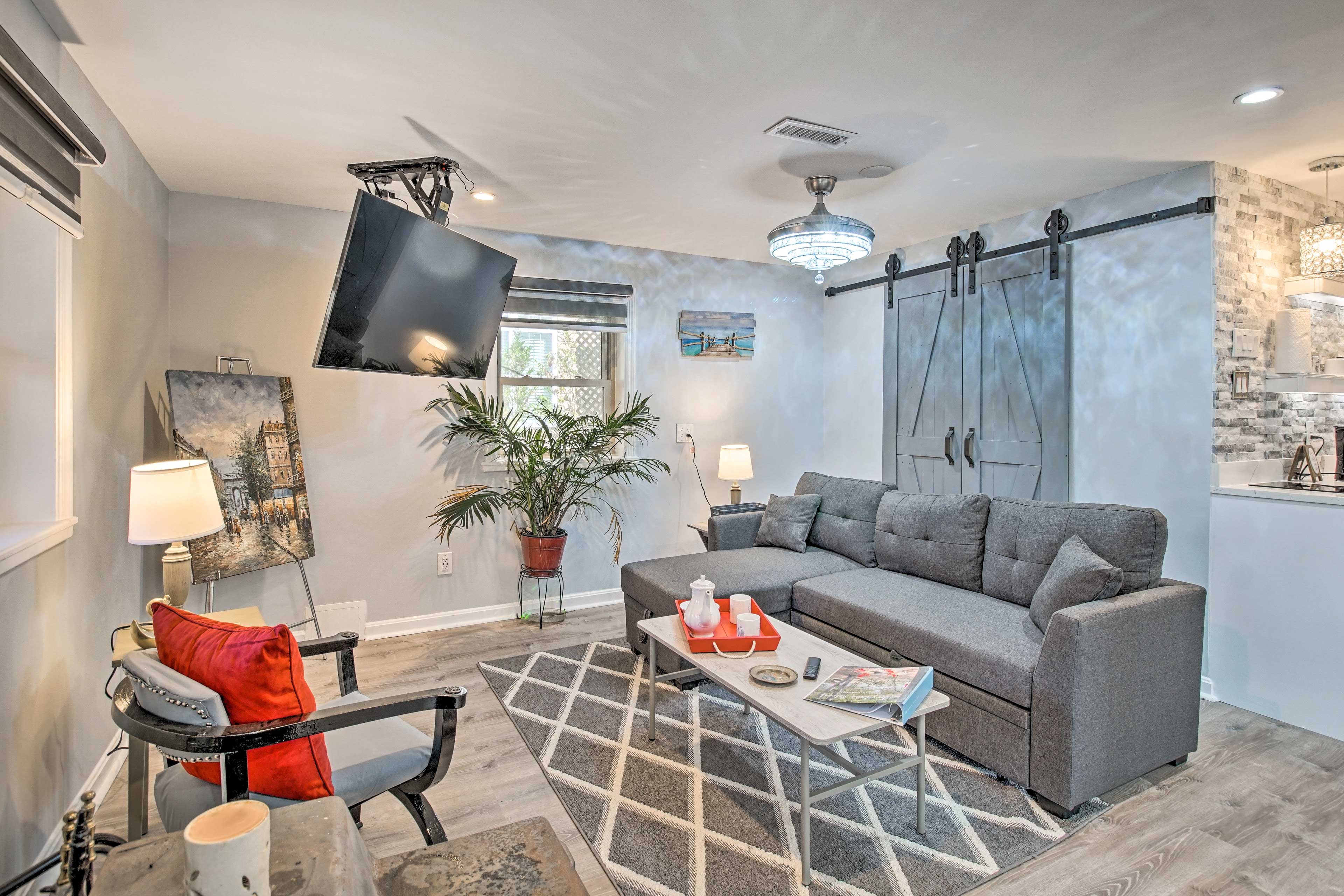 Recreation Room | Living Space | Lower Level | Full Sleeper Sofa