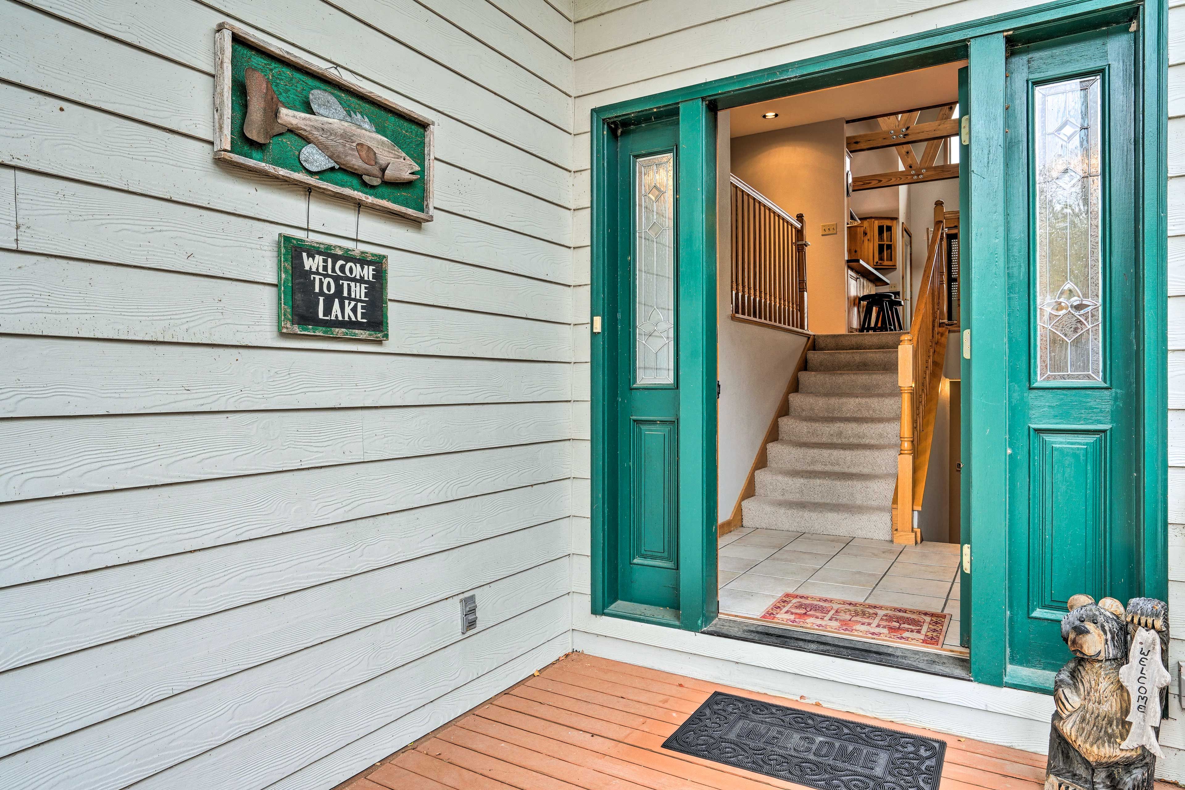 Home Exterior | Steps to Enter | Keyless Entry